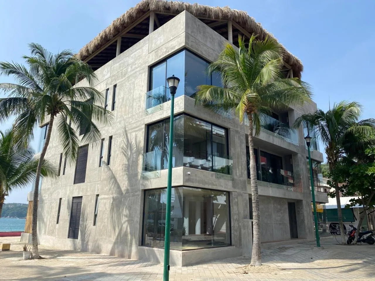 Property building in Unnu