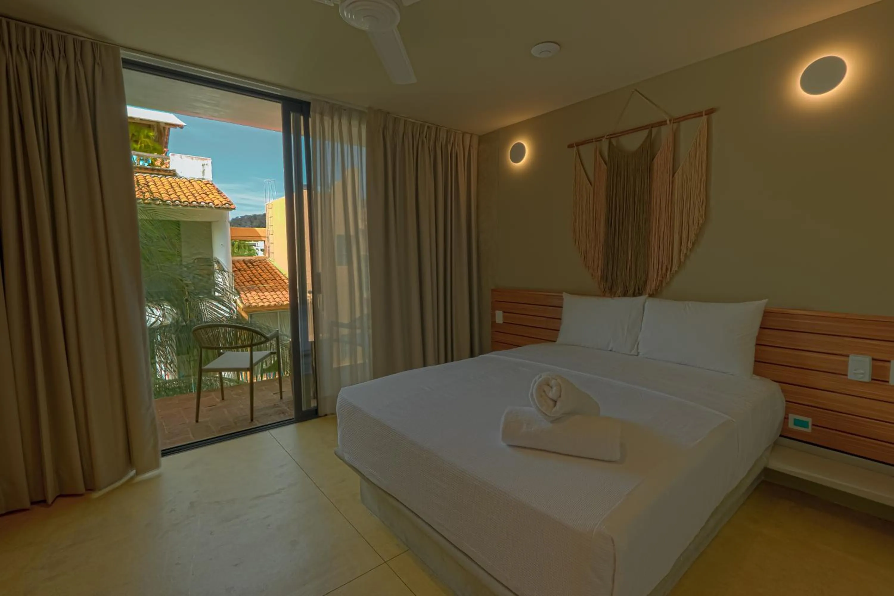 Balcony/Terrace, Bed in Unnu