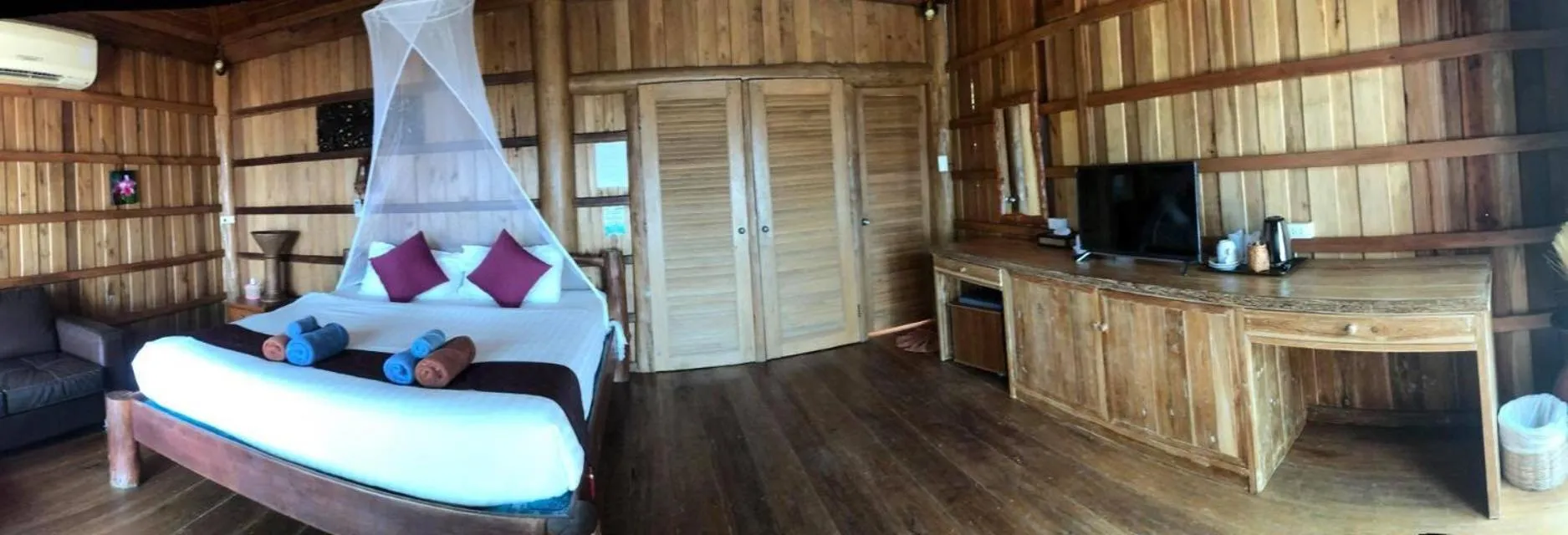 Thiwson Beach Resort - SHA Extra Plus