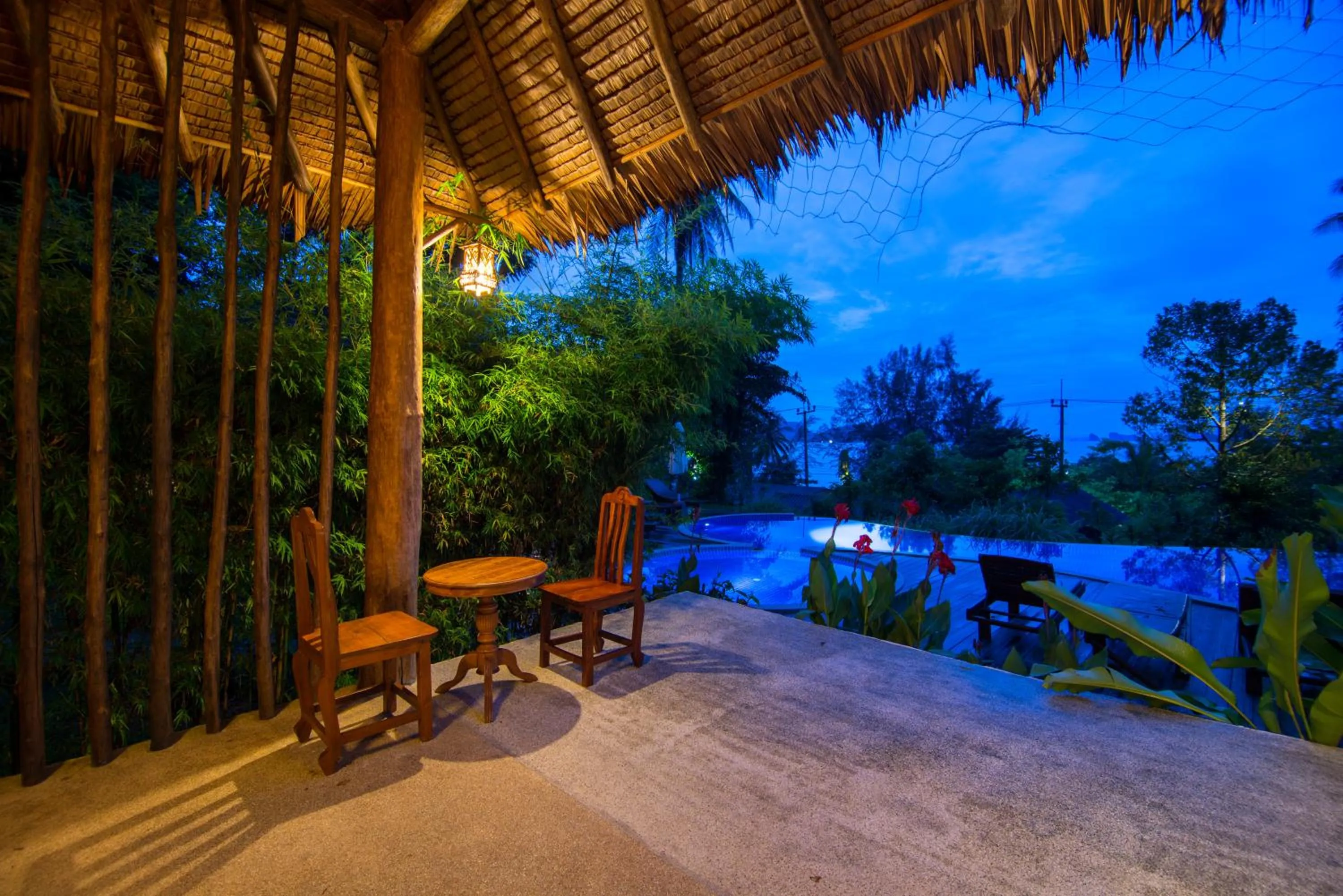 Thiwson Beach Resort - SHA Extra Plus