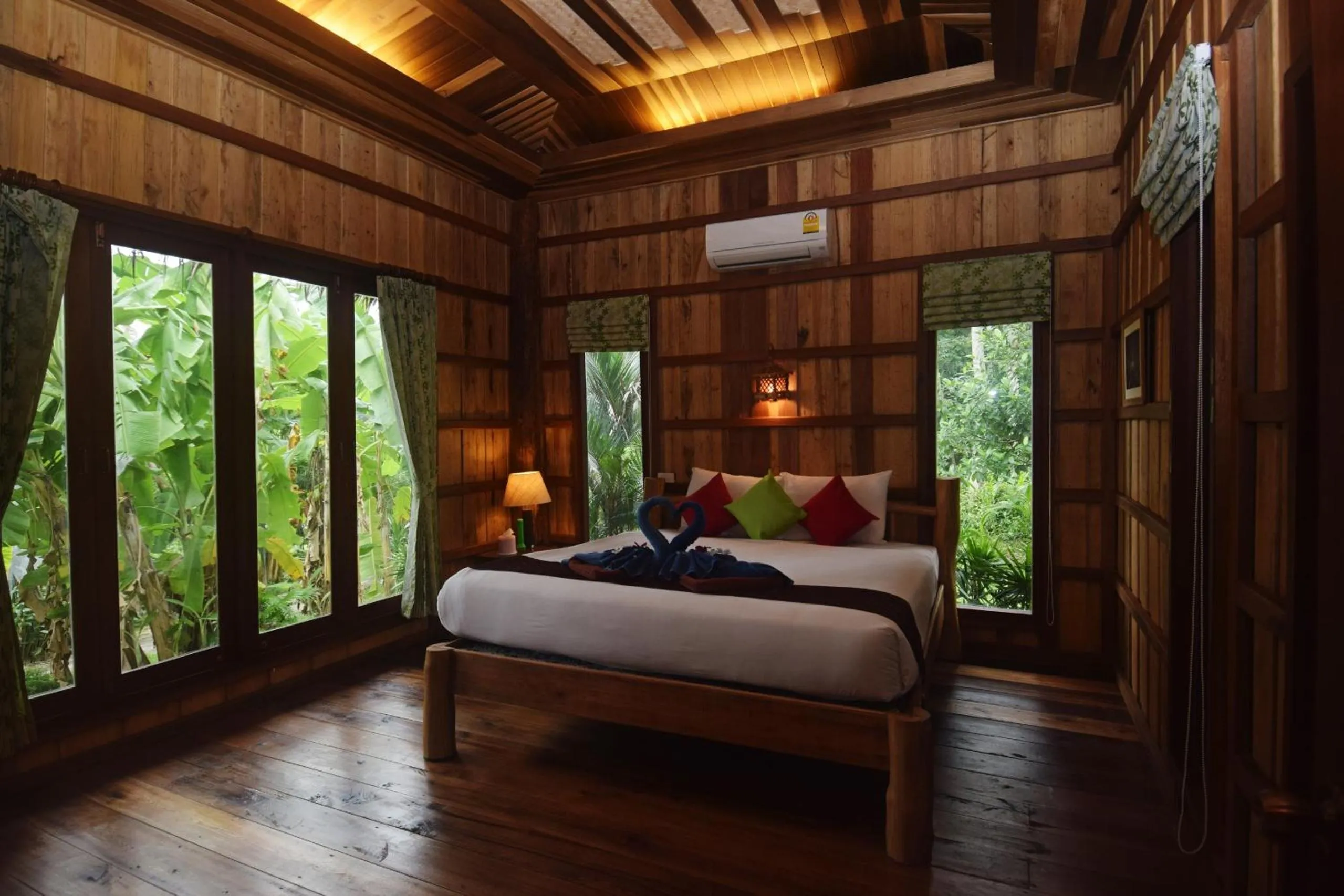 Day, Bed in Thiwson Beach Resort - SHA Extra Plus