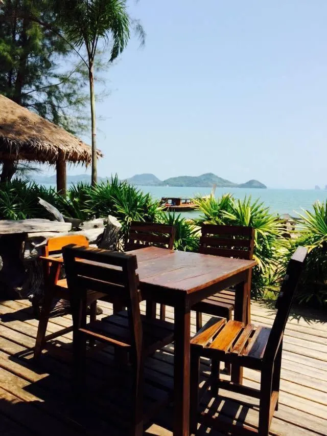 Restaurant/places to eat in Thiwson Beach Resort - SHA Extra Plus
