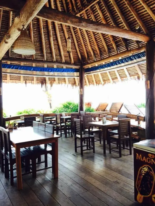 Restaurant/places to eat in Thiwson Beach Resort - SHA Extra Plus Restaurant/places to eat in Thiwson Beach Resort - SHA Extra Plus
