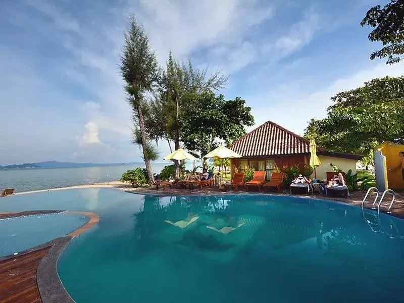 Swimming pool in Thiwson Beach Resort - SHA Extra Plus Swimming pool in Thiwson Beach Resort - SHA Extra Plus