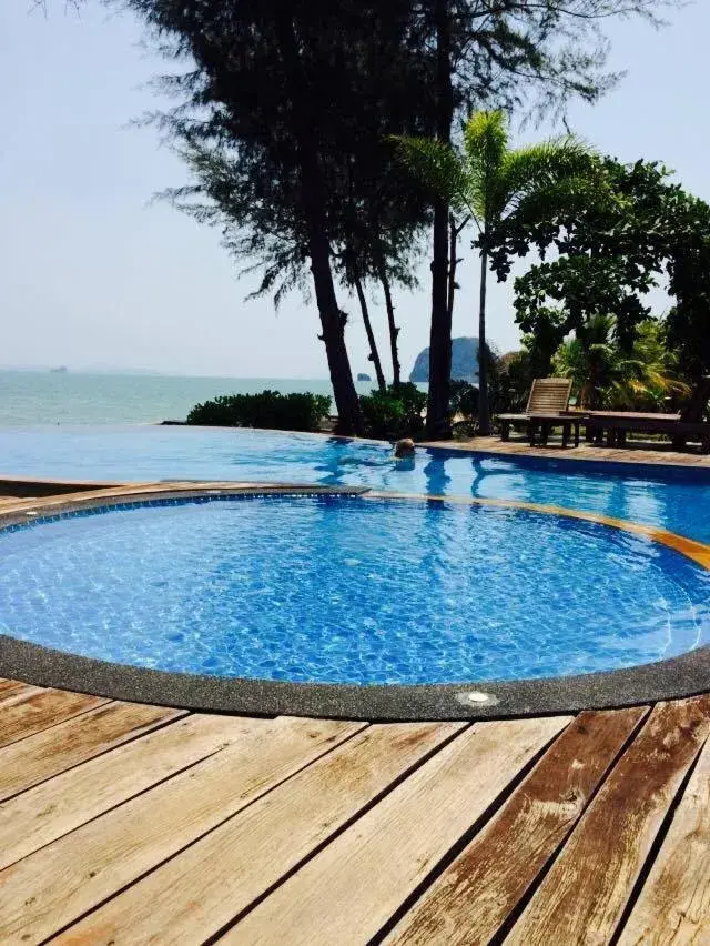 Swimming pool in Thiwson Beach Resort - SHA Extra Plus Swimming pool in Thiwson Beach Resort - SHA Extra Plus