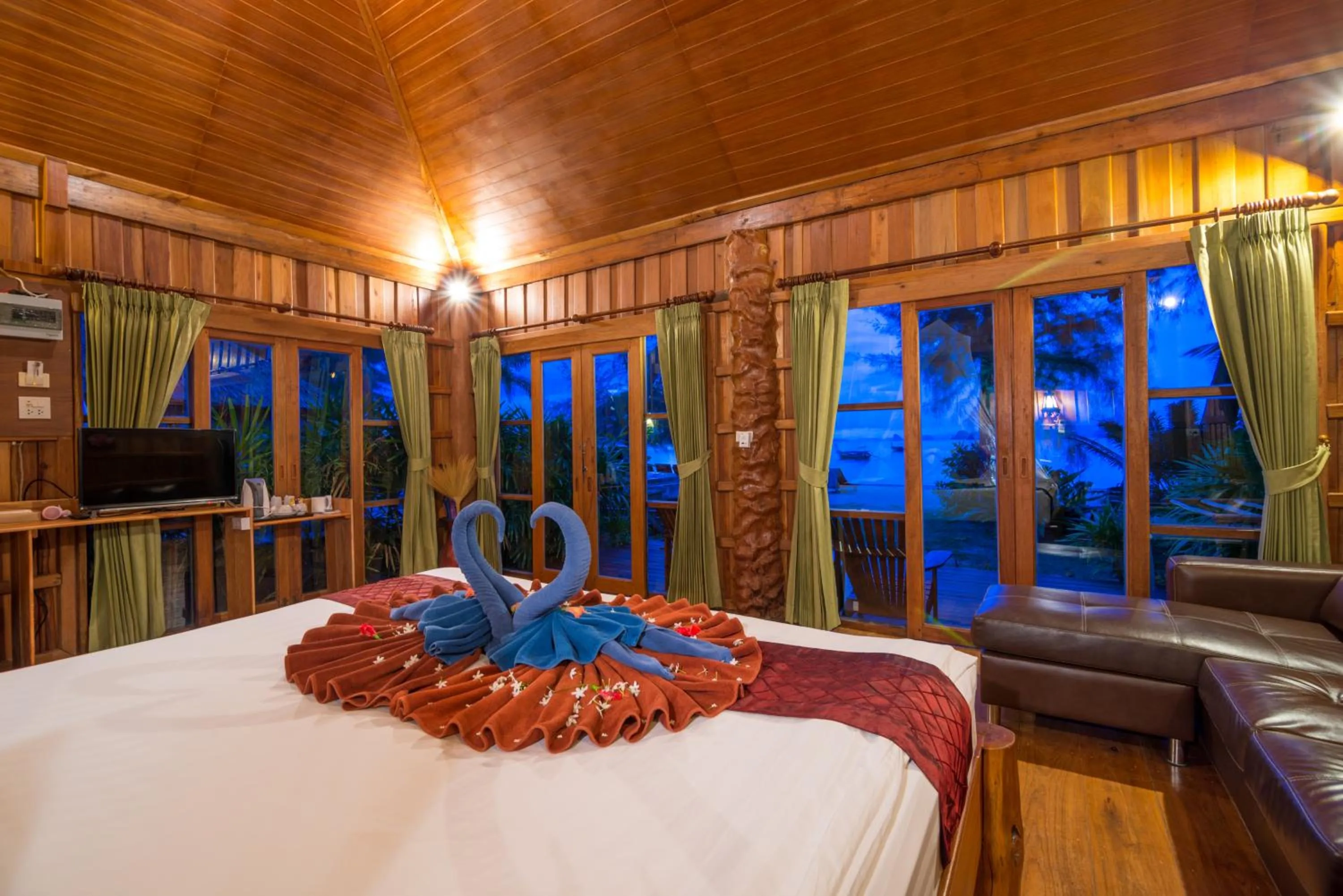 Bed in Thiwson Beach Resort - SHA Extra Plus