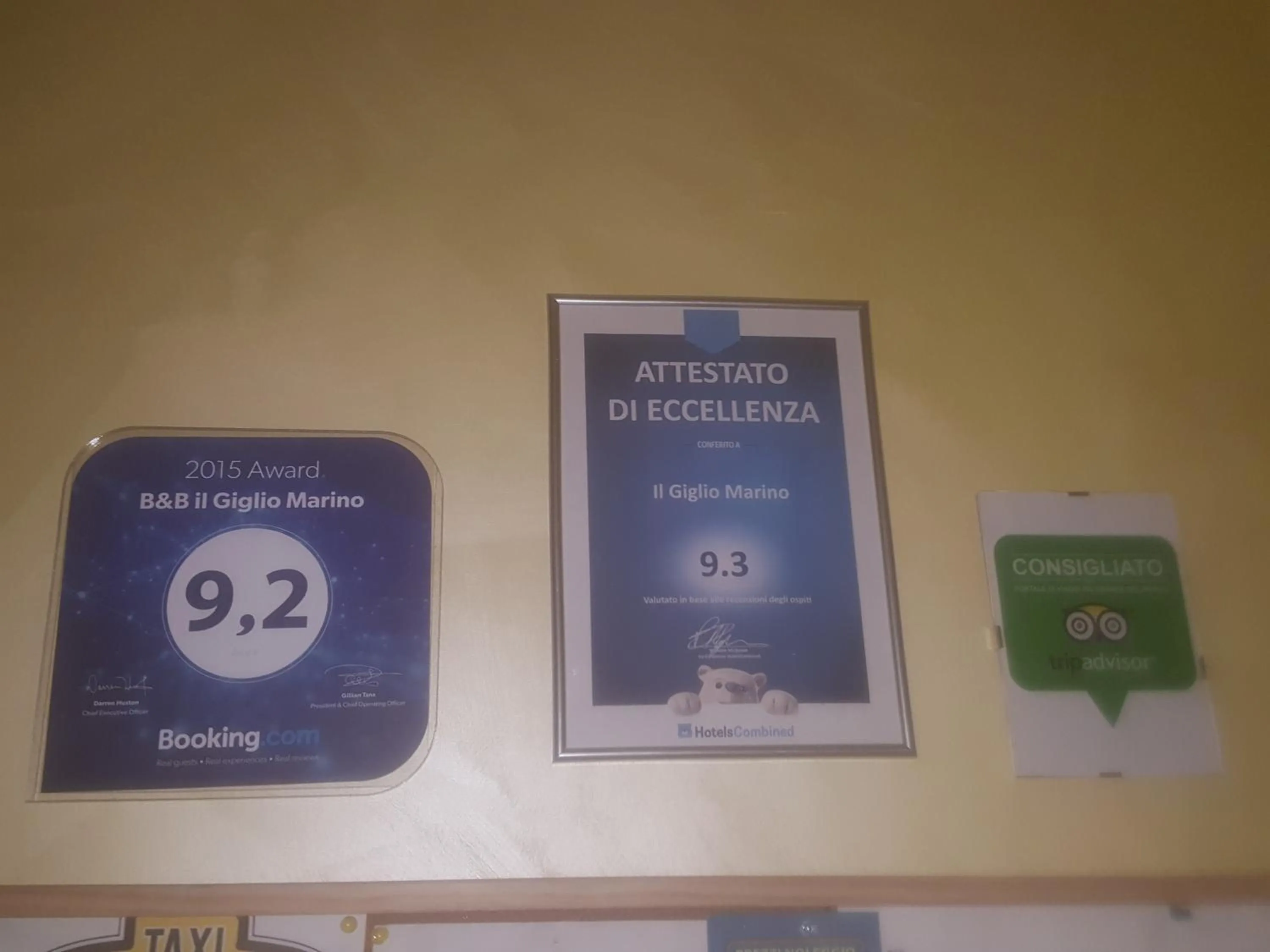 Decorative detail in il Giglio Marino