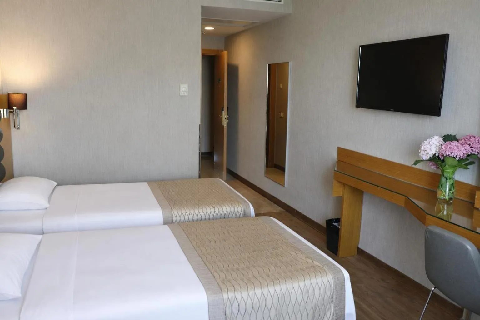 Bed in Riva Hotel Taksim