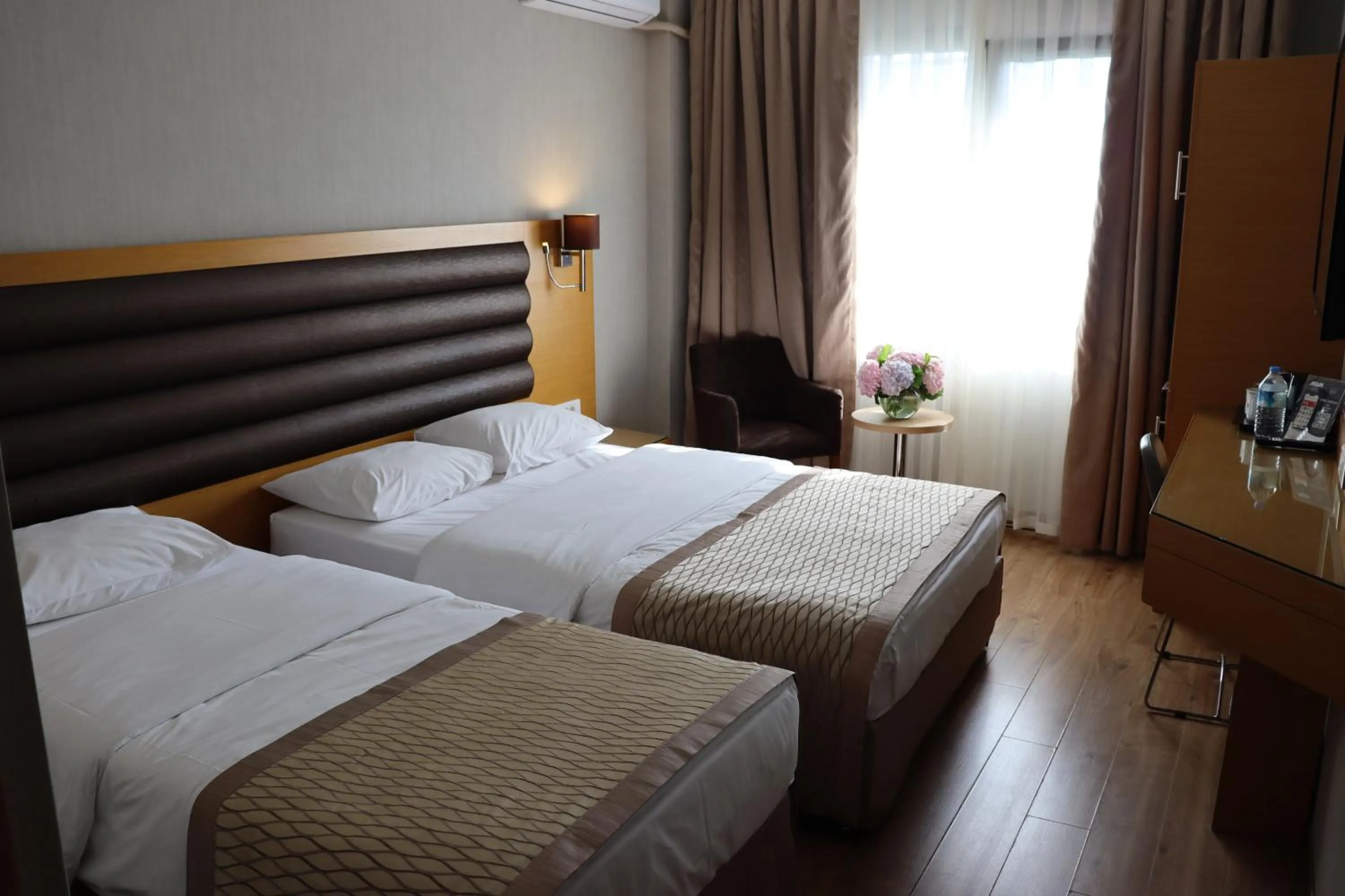 Bed in Riva Hotel Taksim