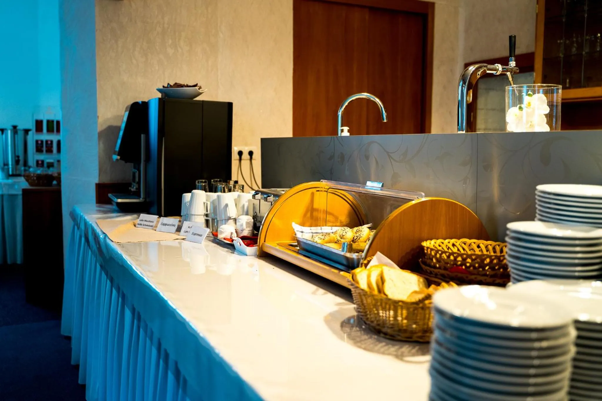Coffee/tea facilities in Trip Inn Parkhotel Bad Ems
