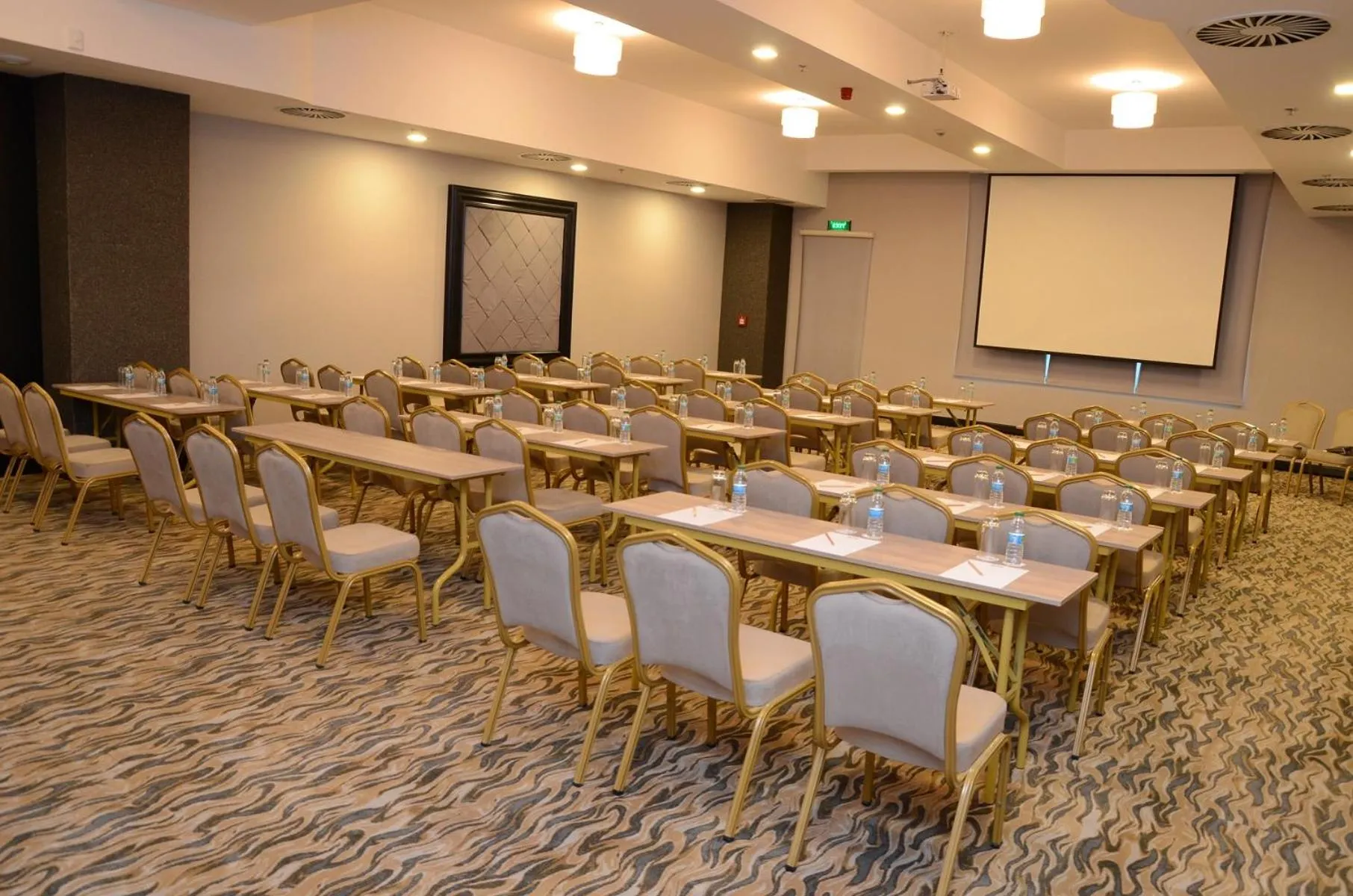Meeting/conference room in Elite Hotels Darica Spa & Convention Center