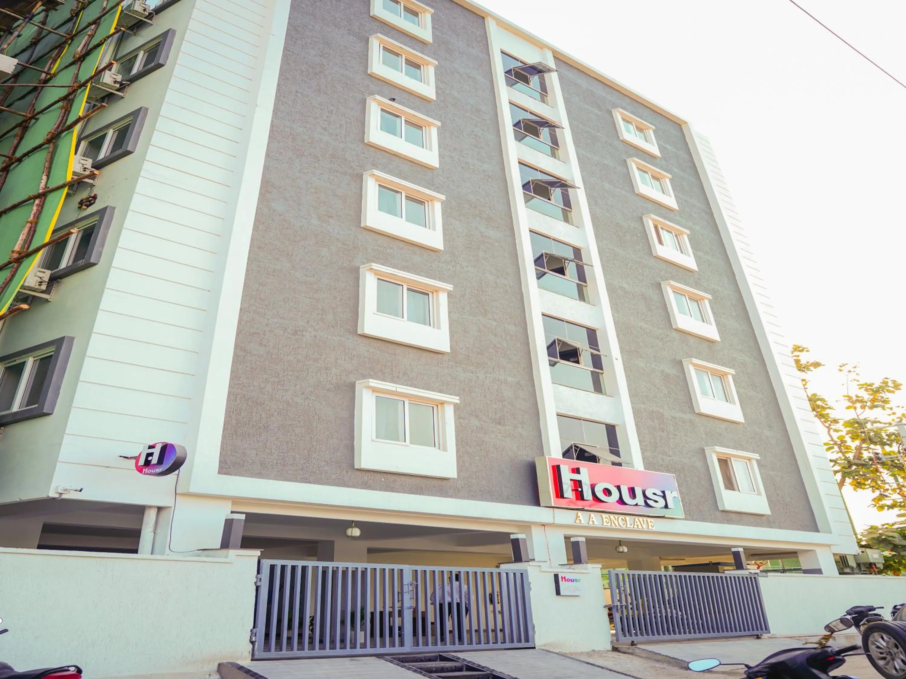 Property building in Housr 78 Madhapur Hitech City Near Yashoda Hospital