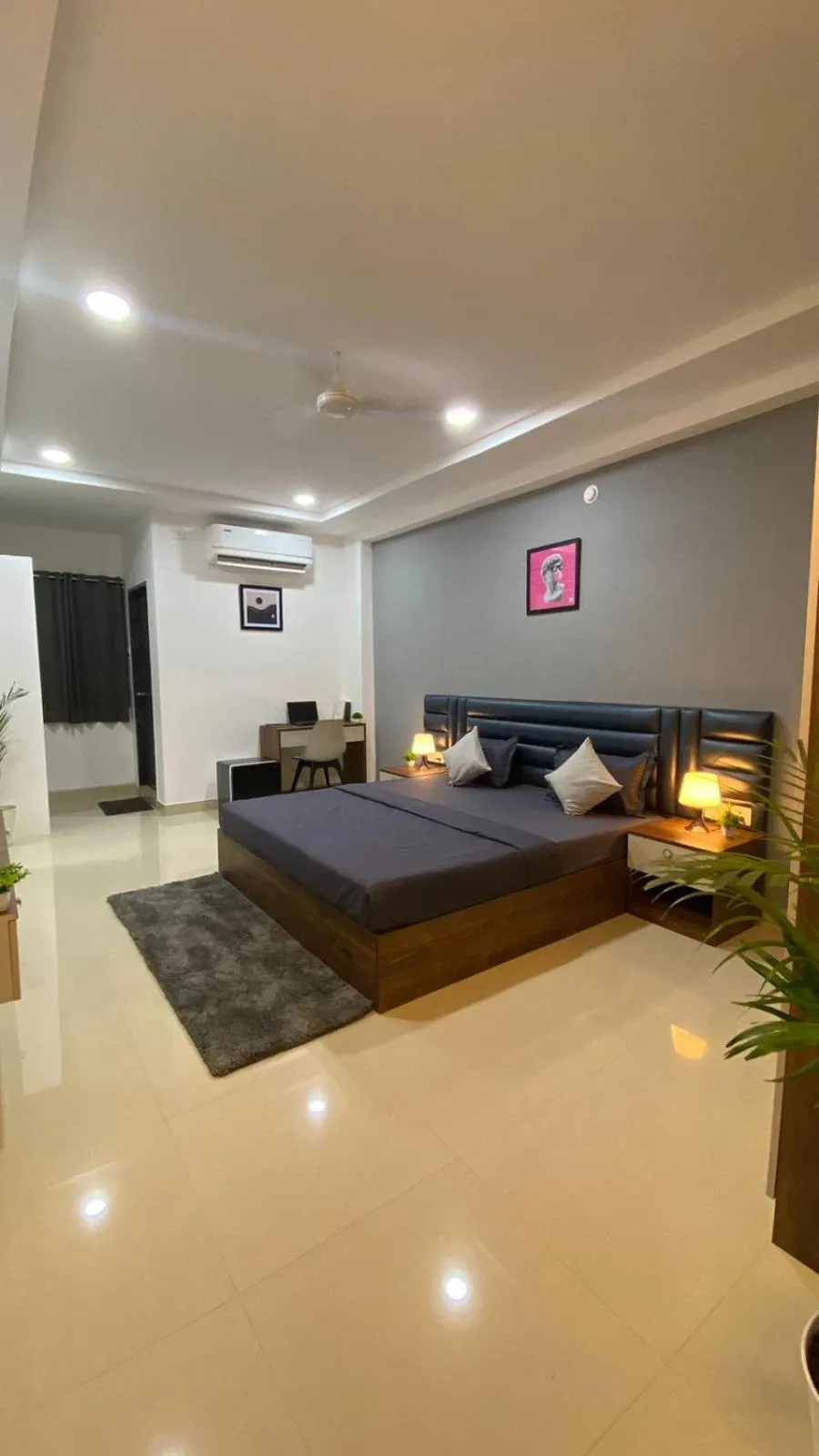 Photo of the whole room, Bed in Housr 78 Madhapur Hitech City Near Yashoda Hospital