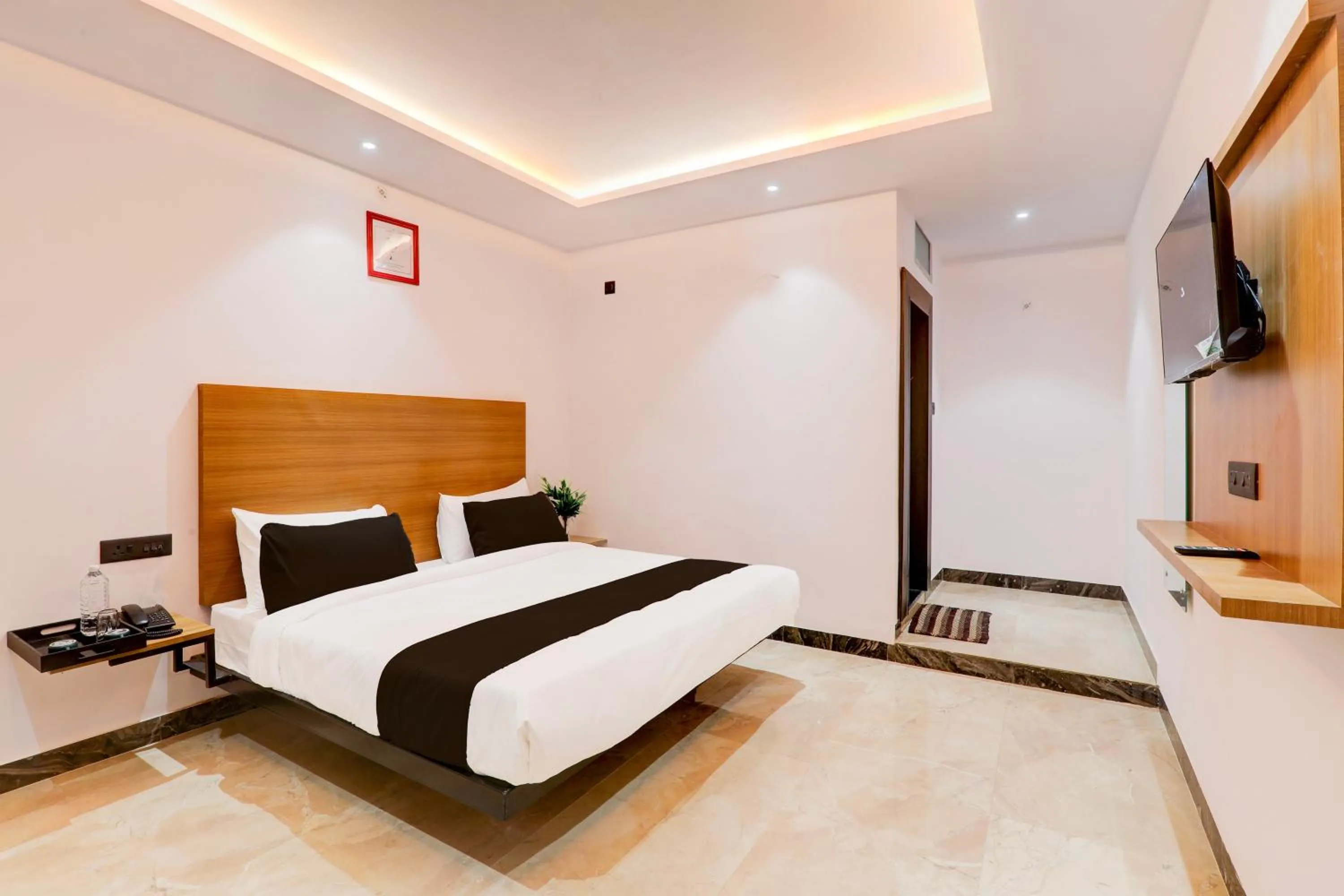 Super Hotel O Golden Tulip��z