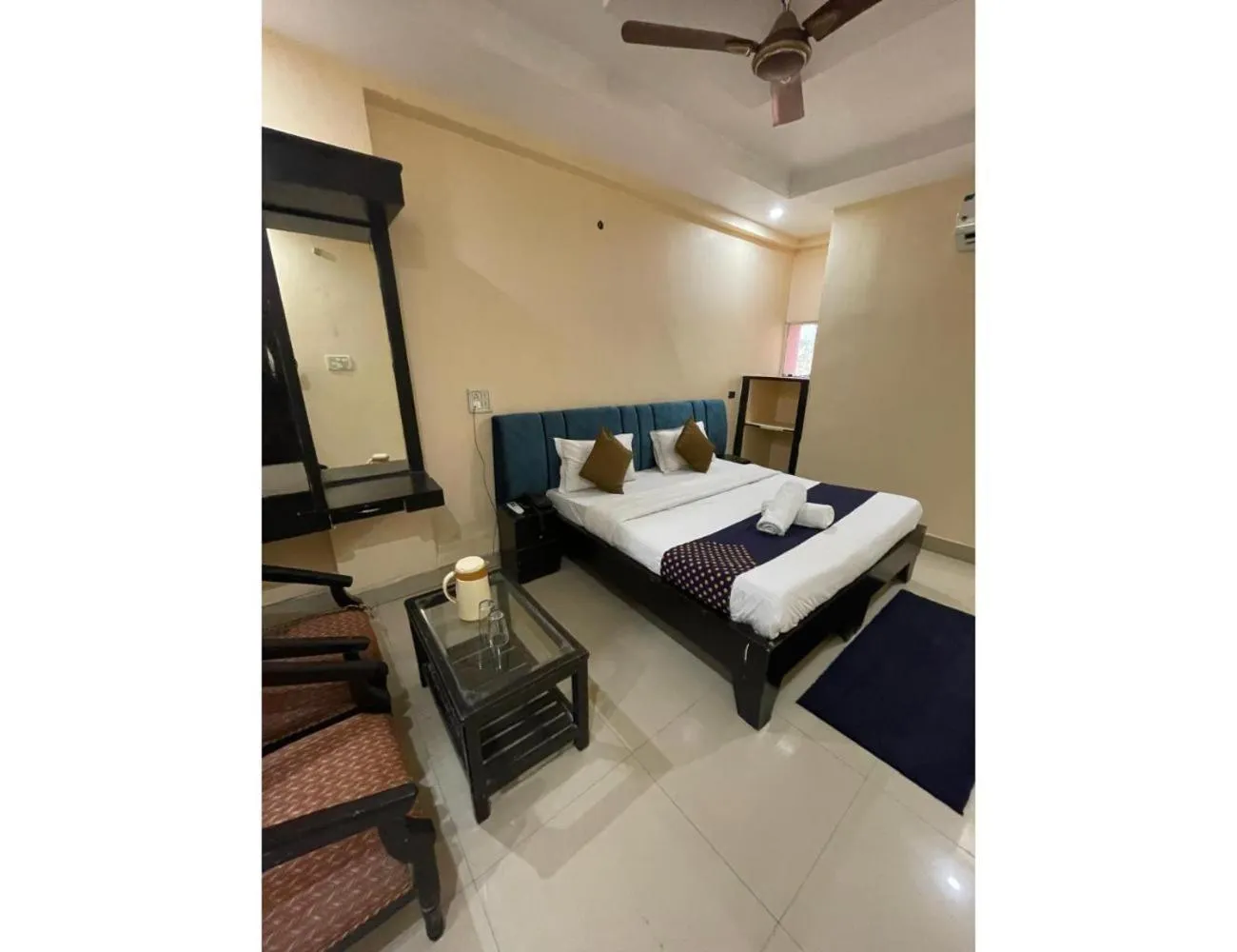 Bed in Hotel Orchid Inn, Haridwar