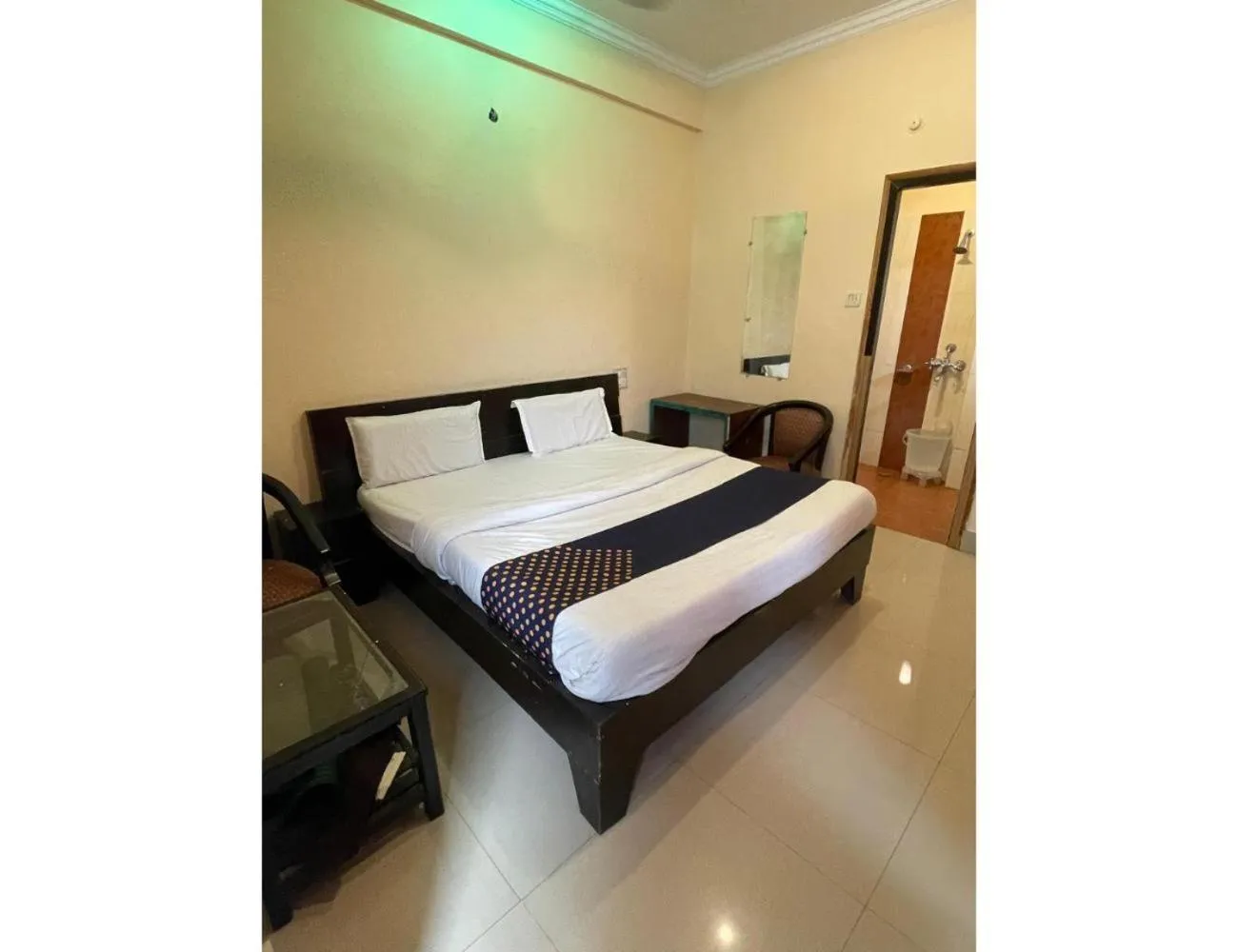 Bed in Hotel Orchid Inn, Haridwar