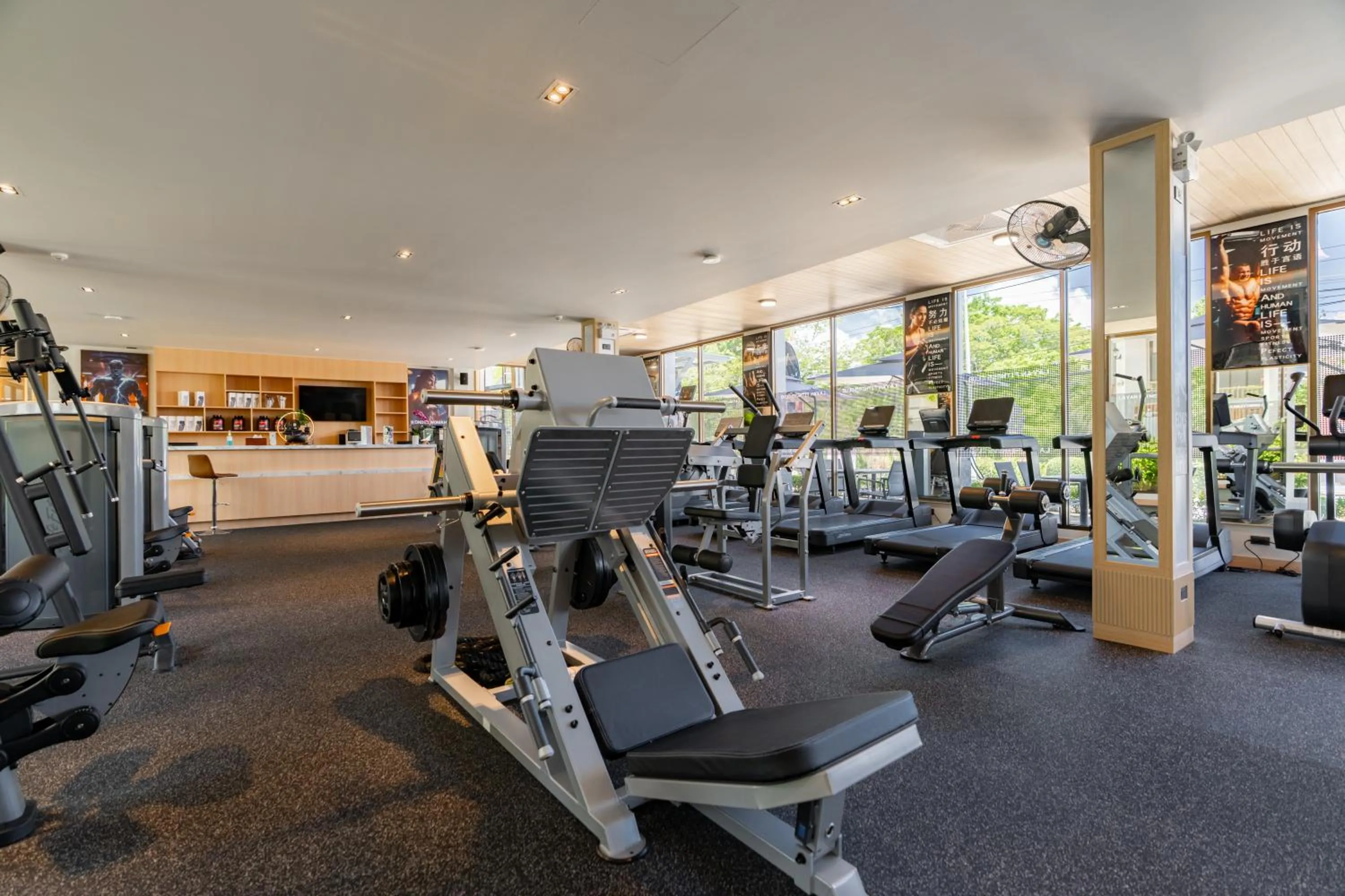 Fitness centre/facilities in AZ Sunrise Resort & Fitness Club