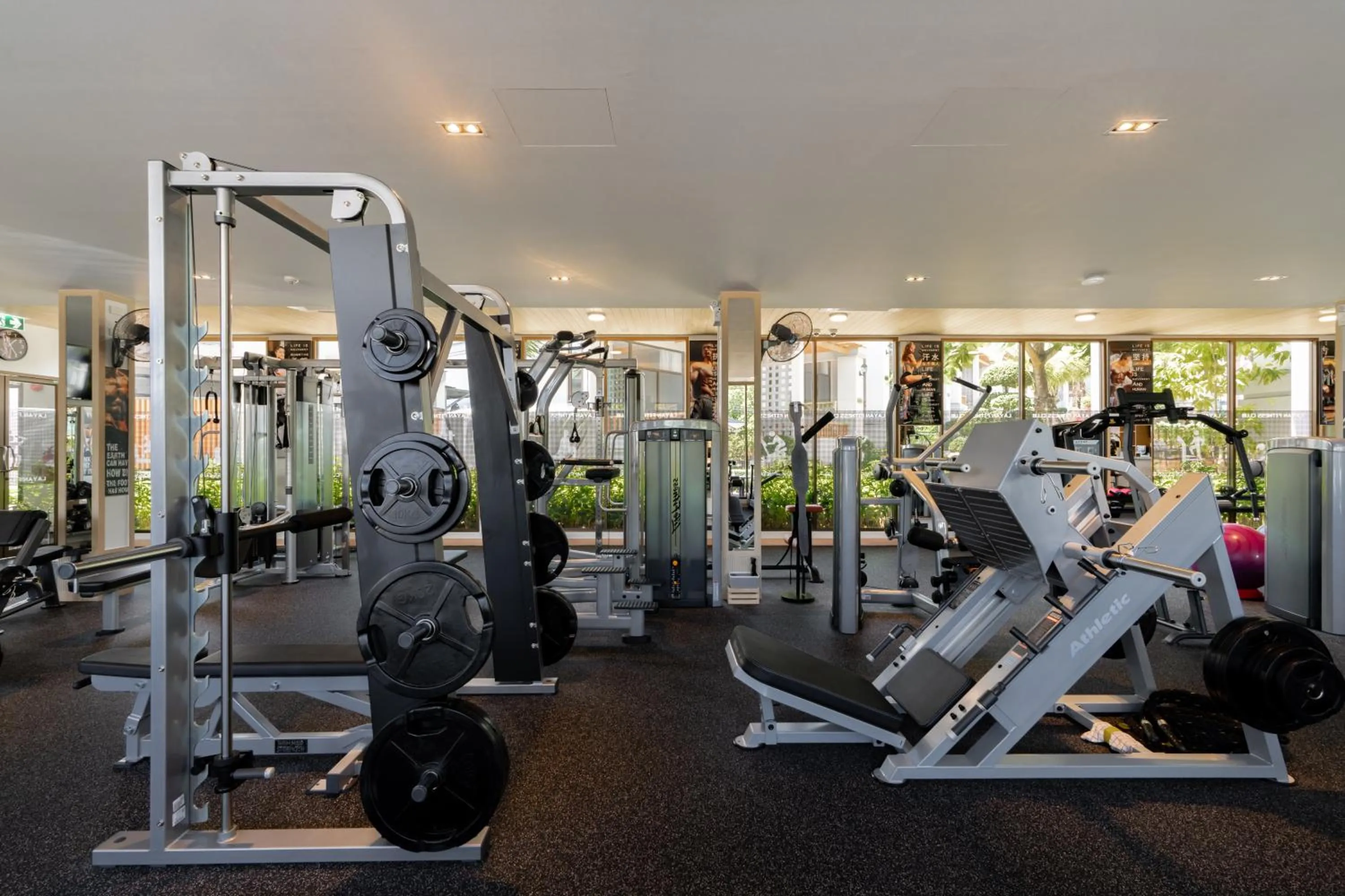 Fitness centre/facilities in AZ Sunrise Resort & Fitness Club