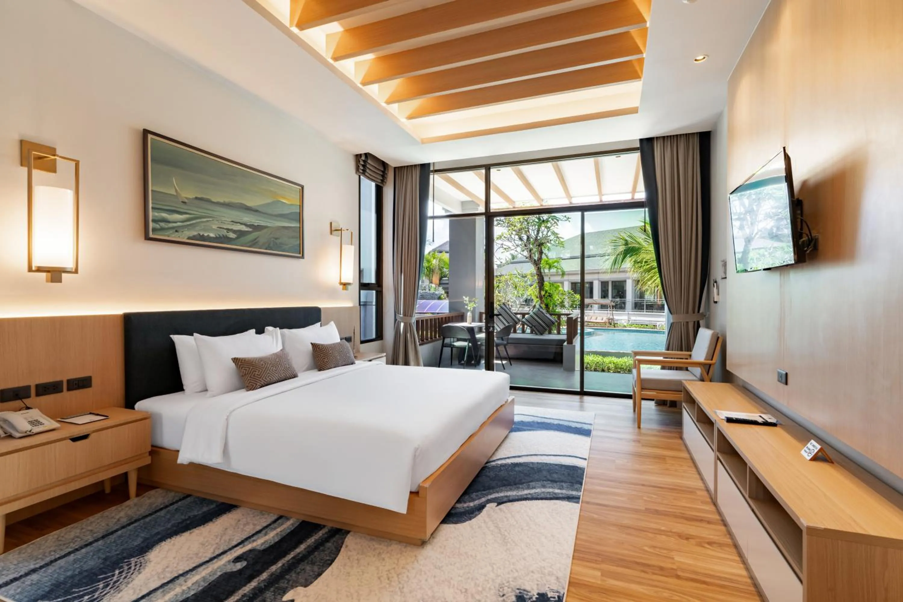 Bed in AZ Sunrise Resort & Fitness Club
