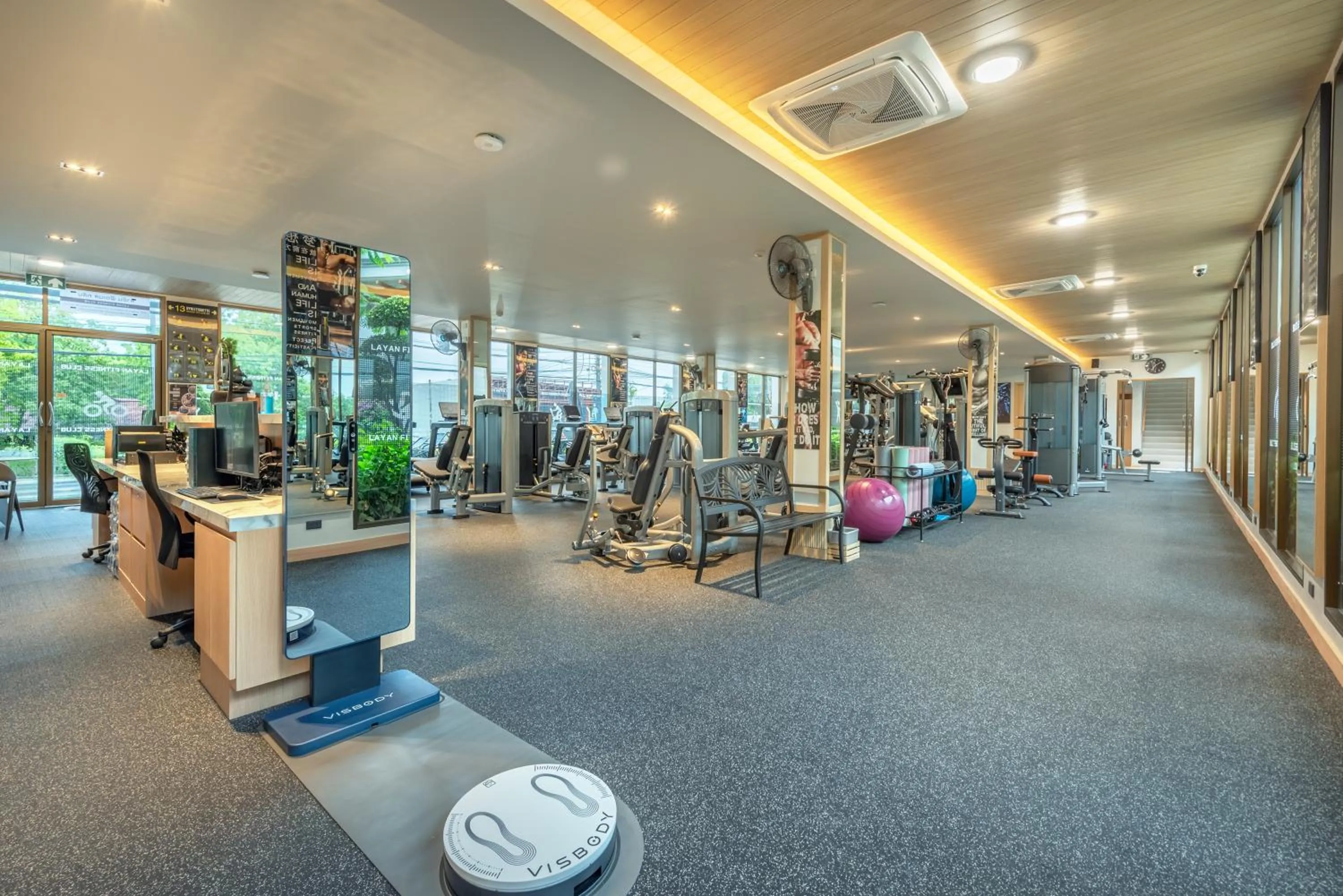 Fitness centre/facilities in AZ Sunrise Resort & Fitness Club