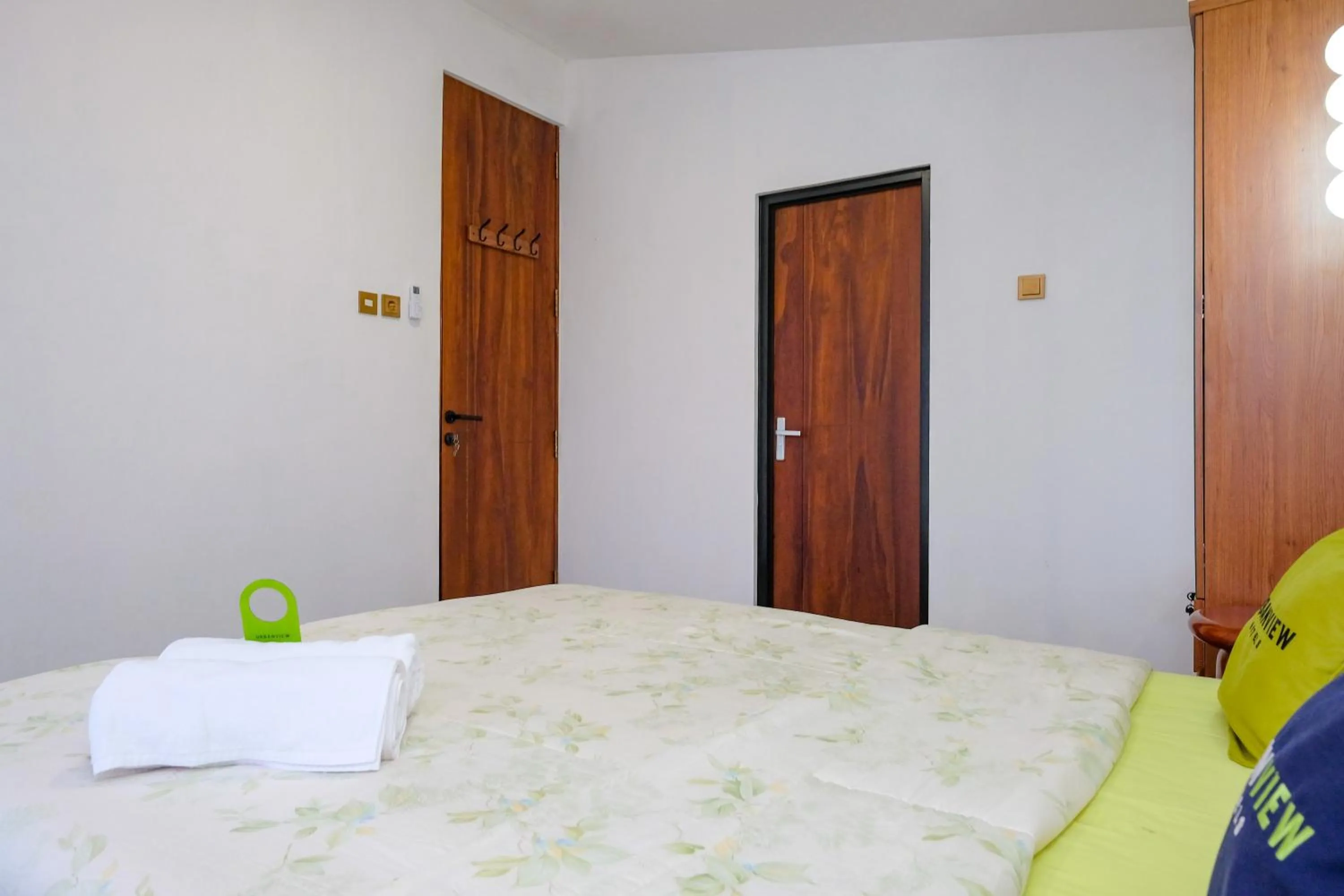 Bed in Urbanview Syariah Soul Sanctuary near Stasiun Purwokerto