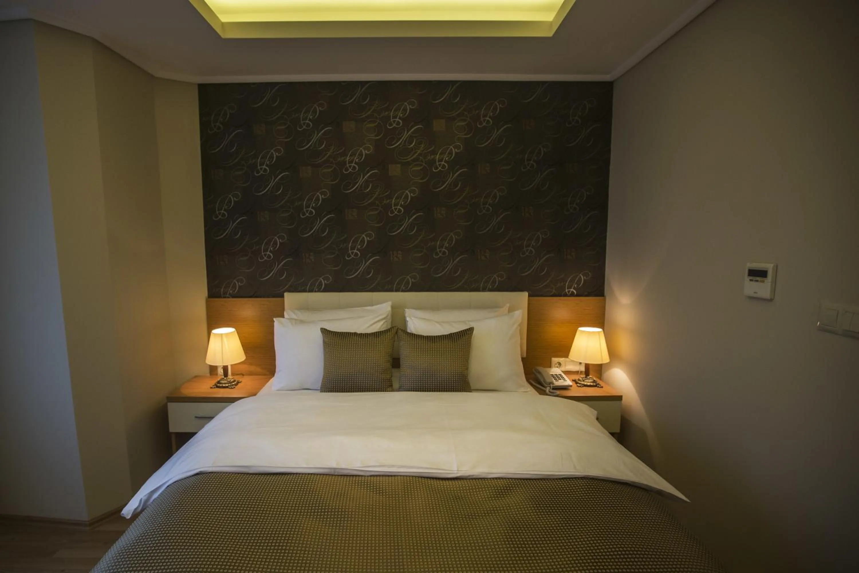 Decorative detail in Park Square Hotel