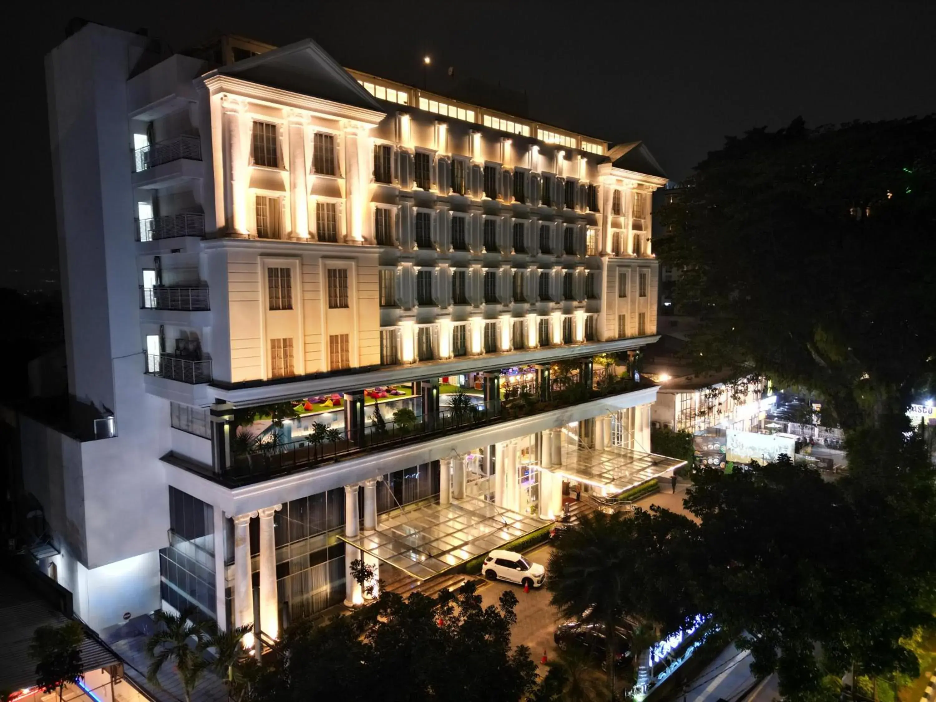 Property building in Grand Savero Hotel Bogor Property building in Grand Savero Hotel Bogor