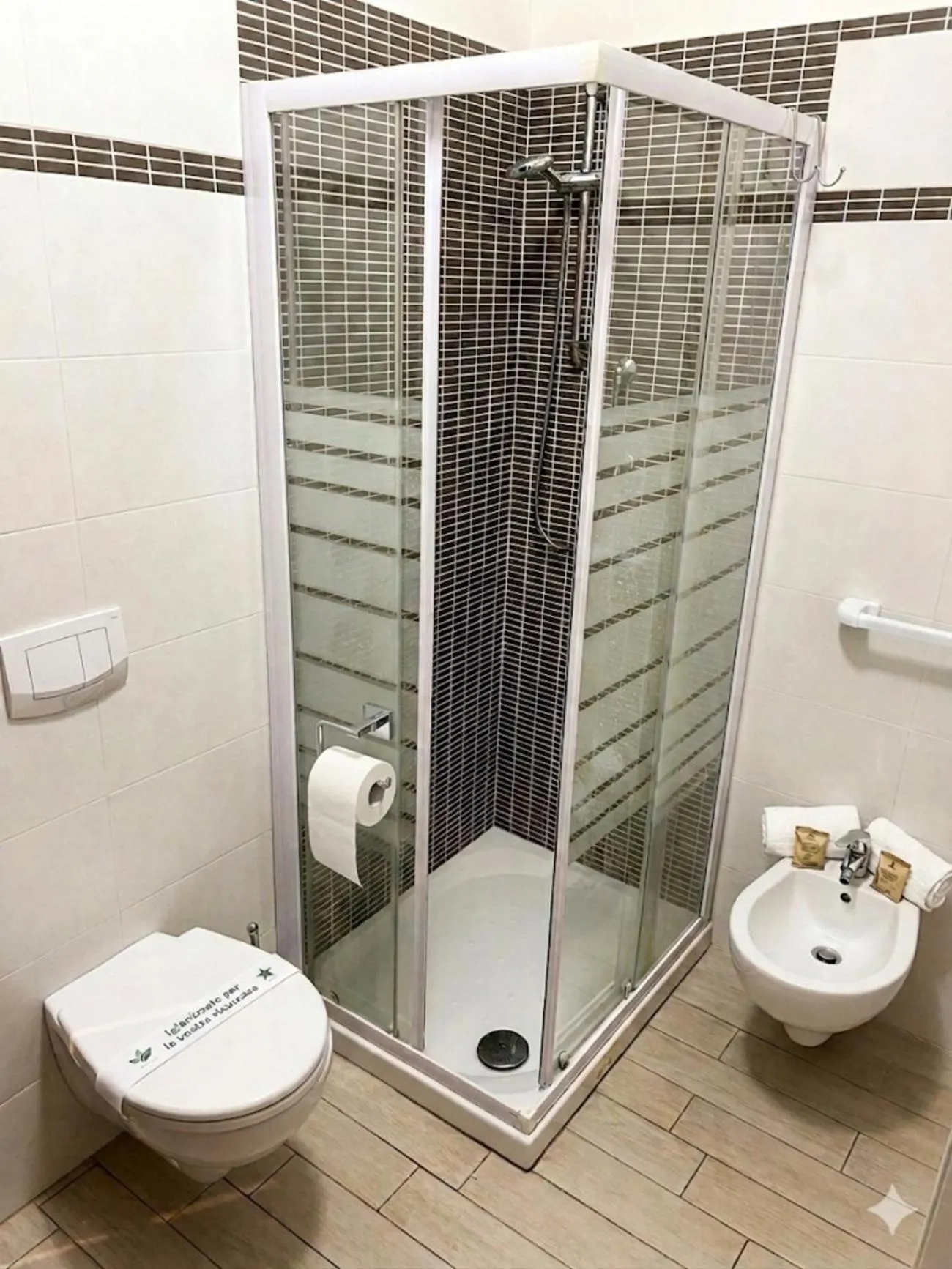 Toilet in Villa Manuela - Sea & Sun Escape - Free Parking