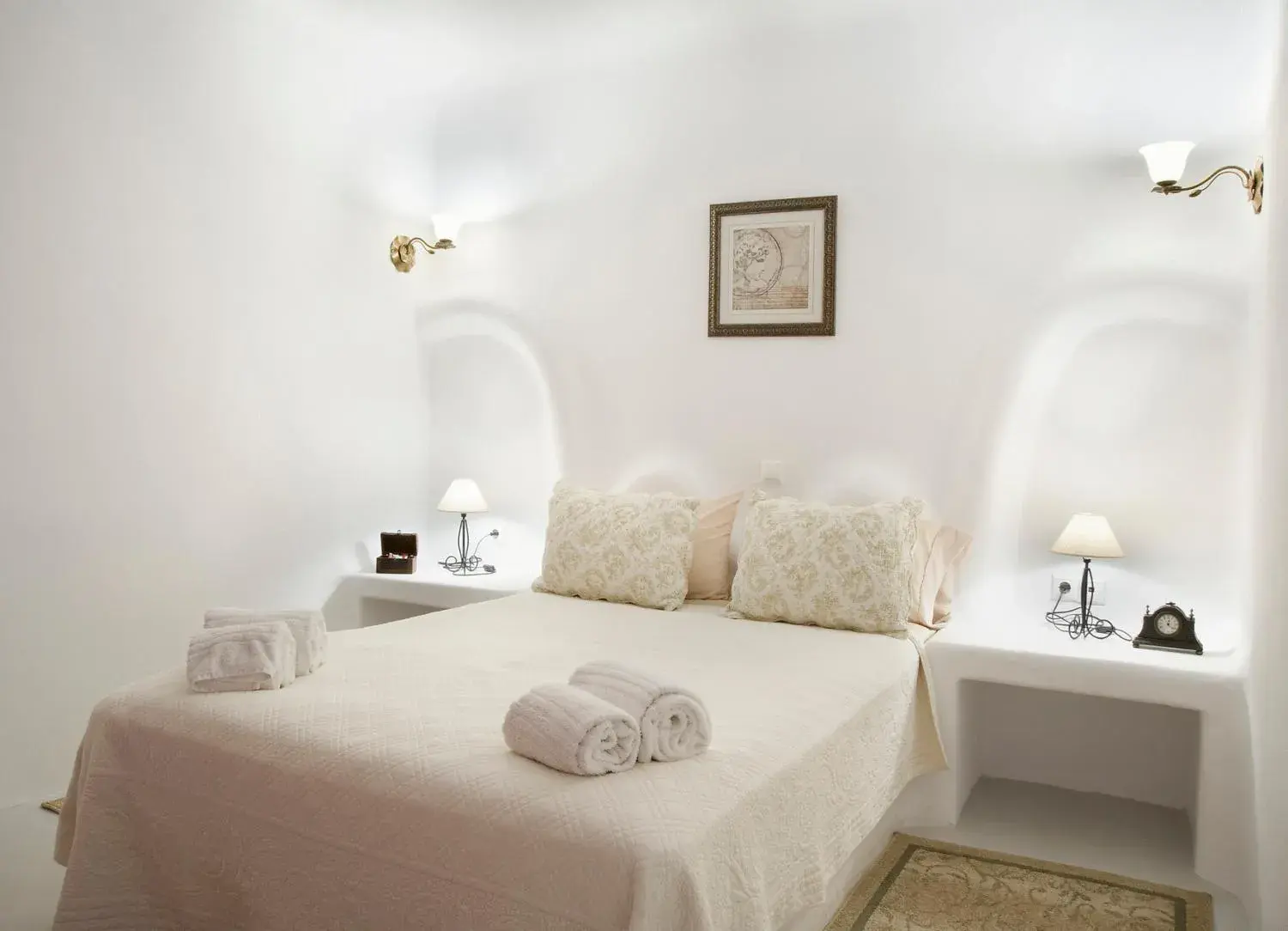 Deluxe Suite in Eleni's Village Suites Deluxe Suite in Eleni's Village Suites