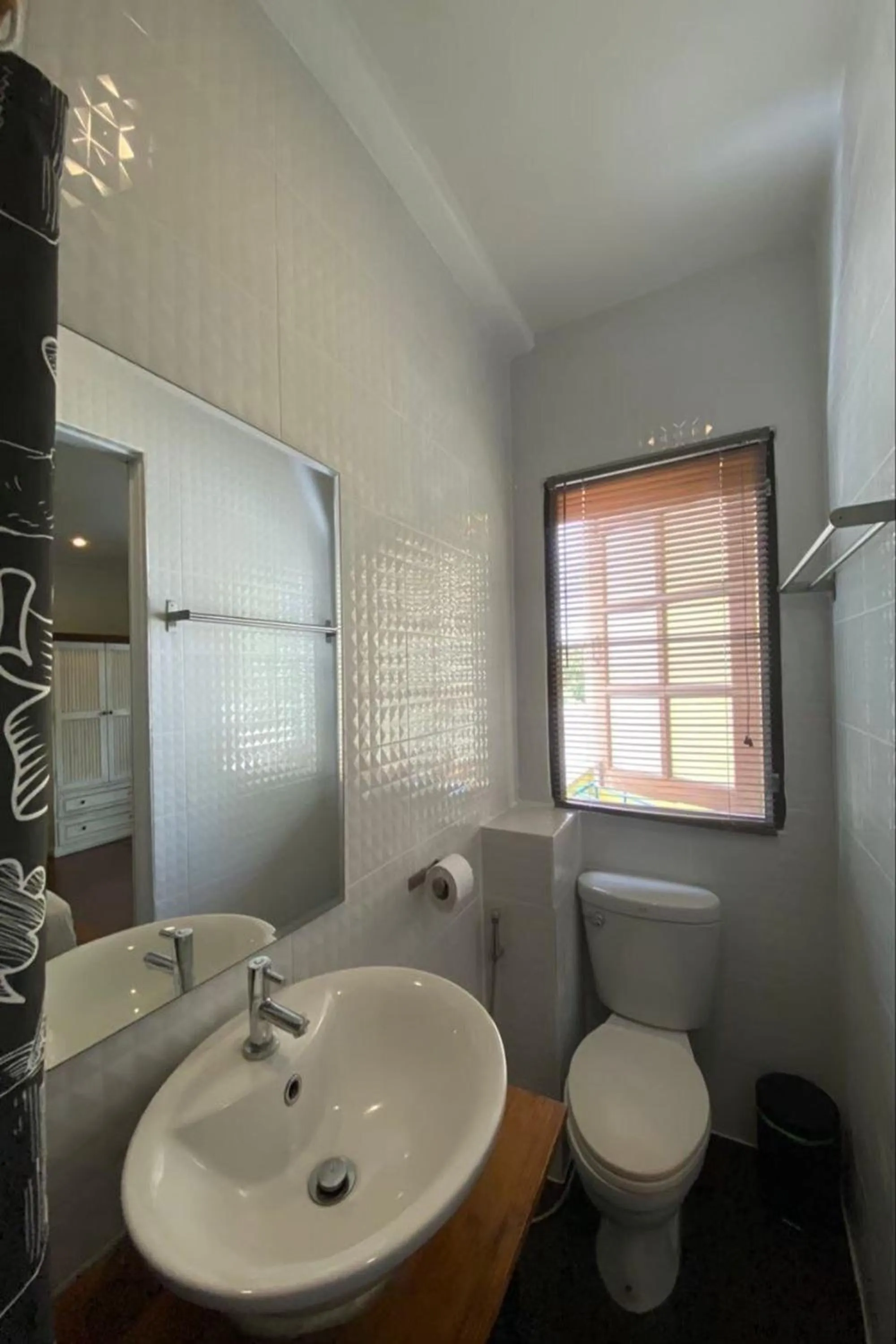 Bathroom in Norn-Nanta House