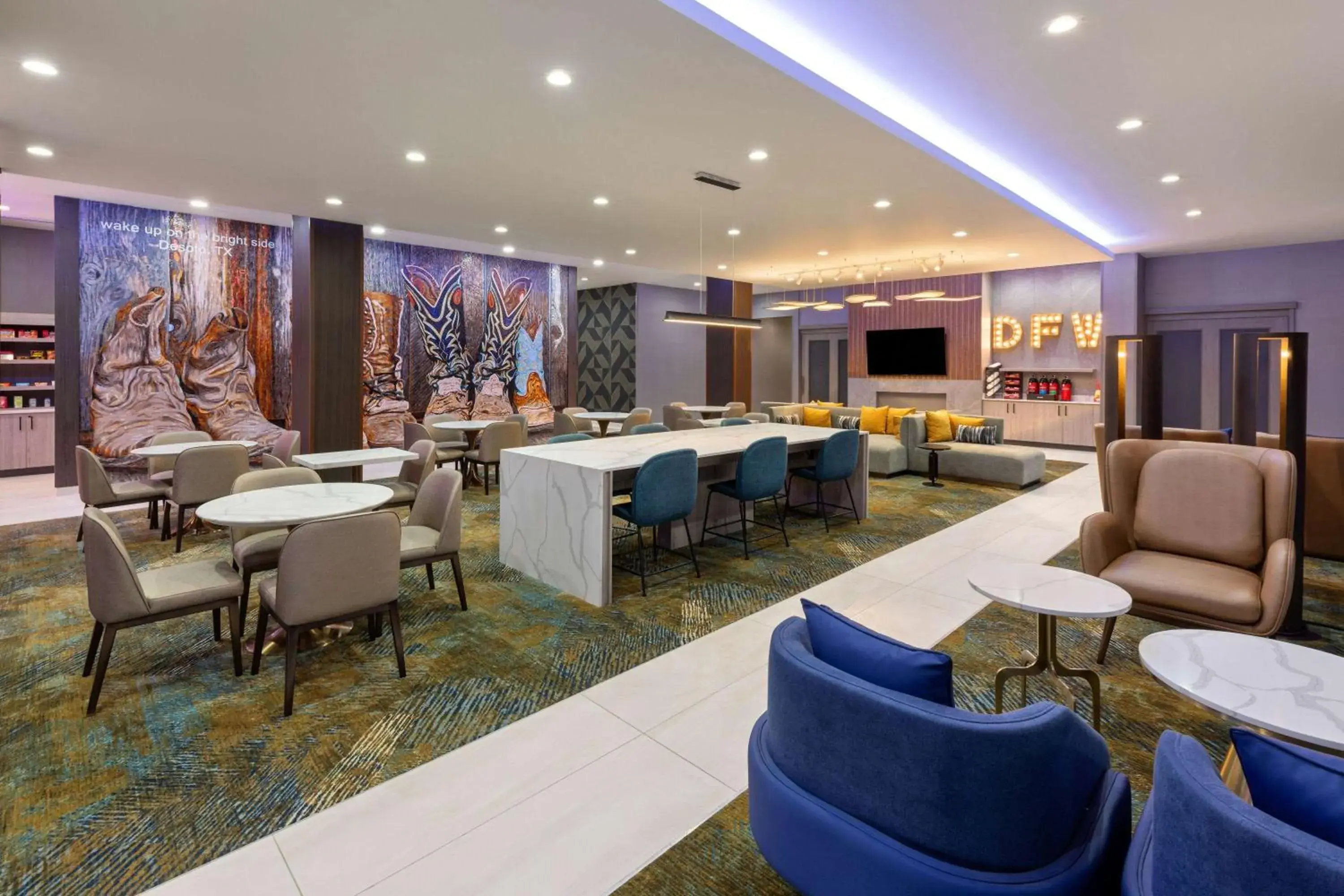 Lobby or reception in La Quinta Inn & Suites by Wyndham DeSoto Lobby or reception in La Quinta Inn & Suites by Wyndham DeSoto