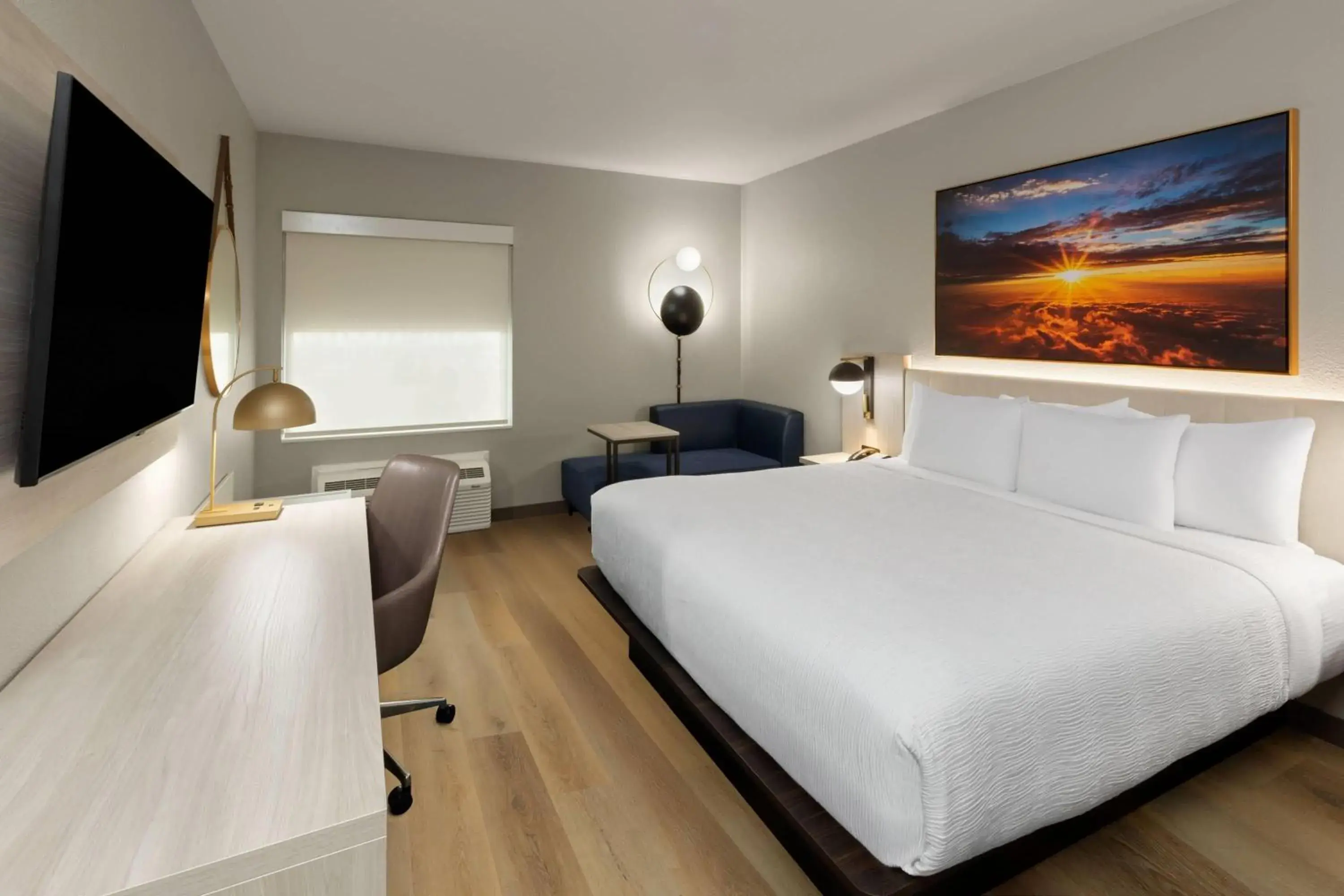 Photo of the whole room, Bed in La Quinta Inn & Suites by Wyndham DeSoto Photo of the whole room, Bed in La Quinta Inn & Suites by Wyndham DeSoto