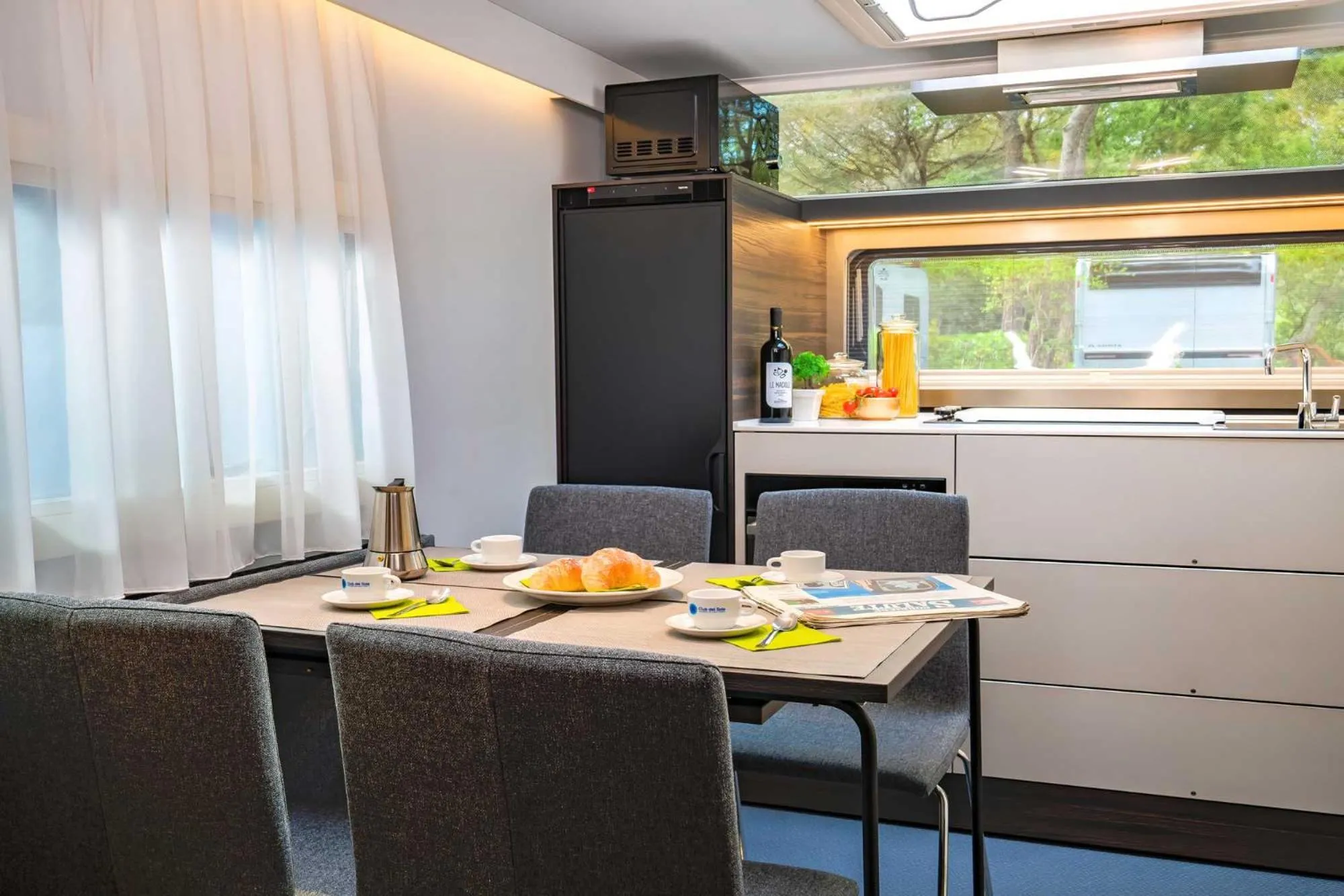 kitchen in HOTIDAY Lodge Castiglione