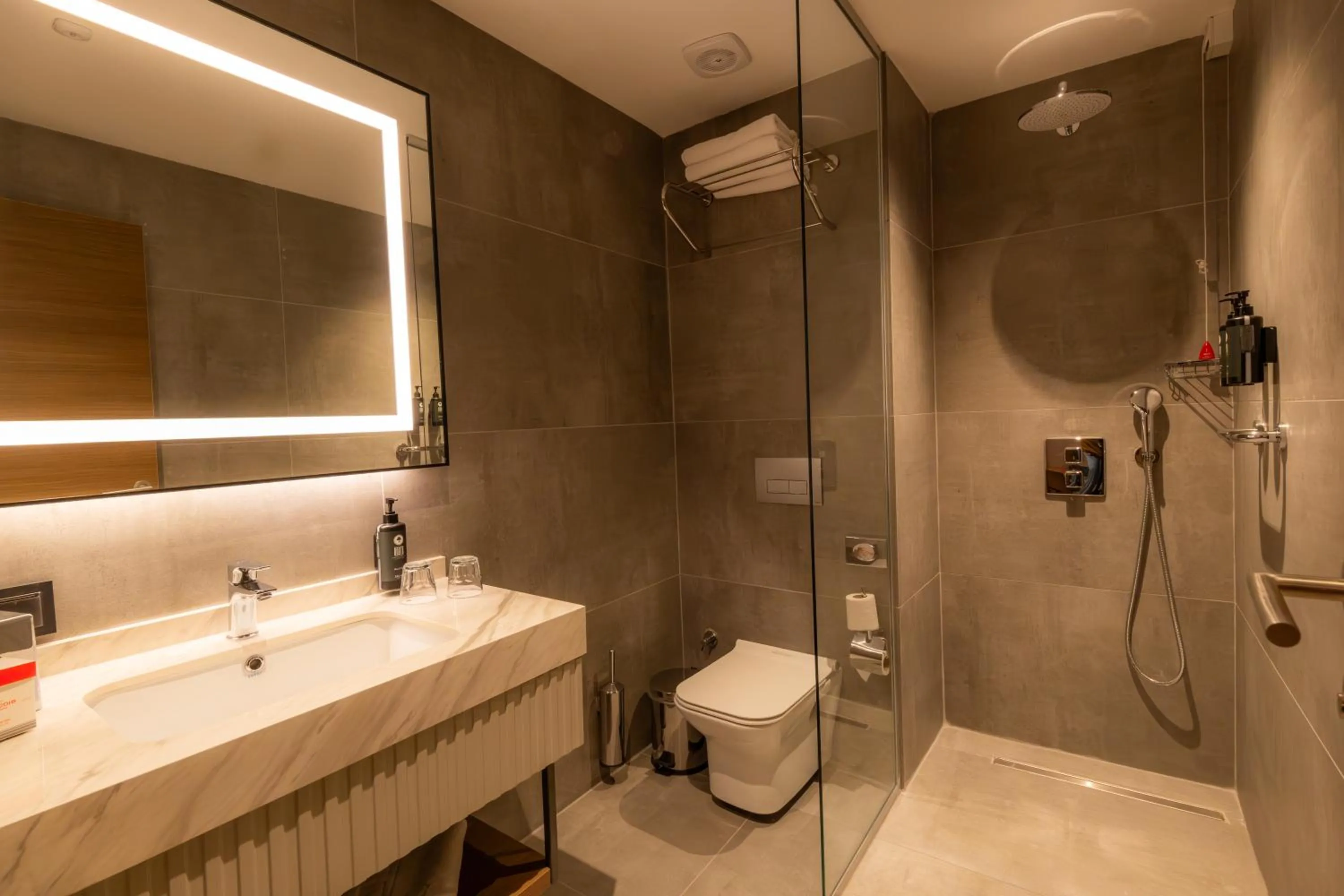 Shower in Ramada Encore by Wyndham Konya Karatay