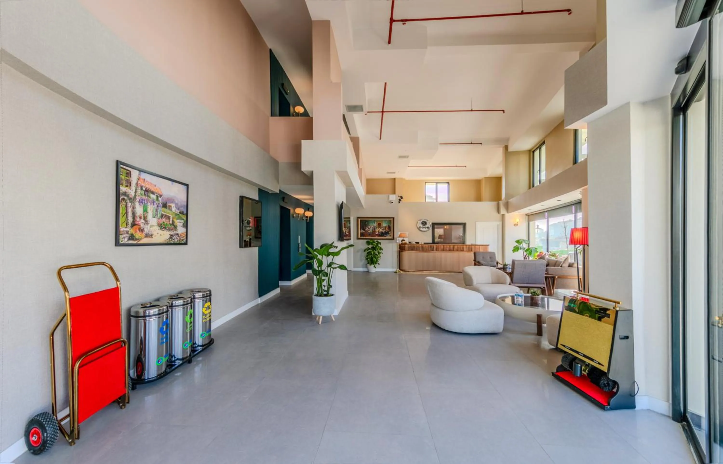 Living room in Nenessa Airport Hotel