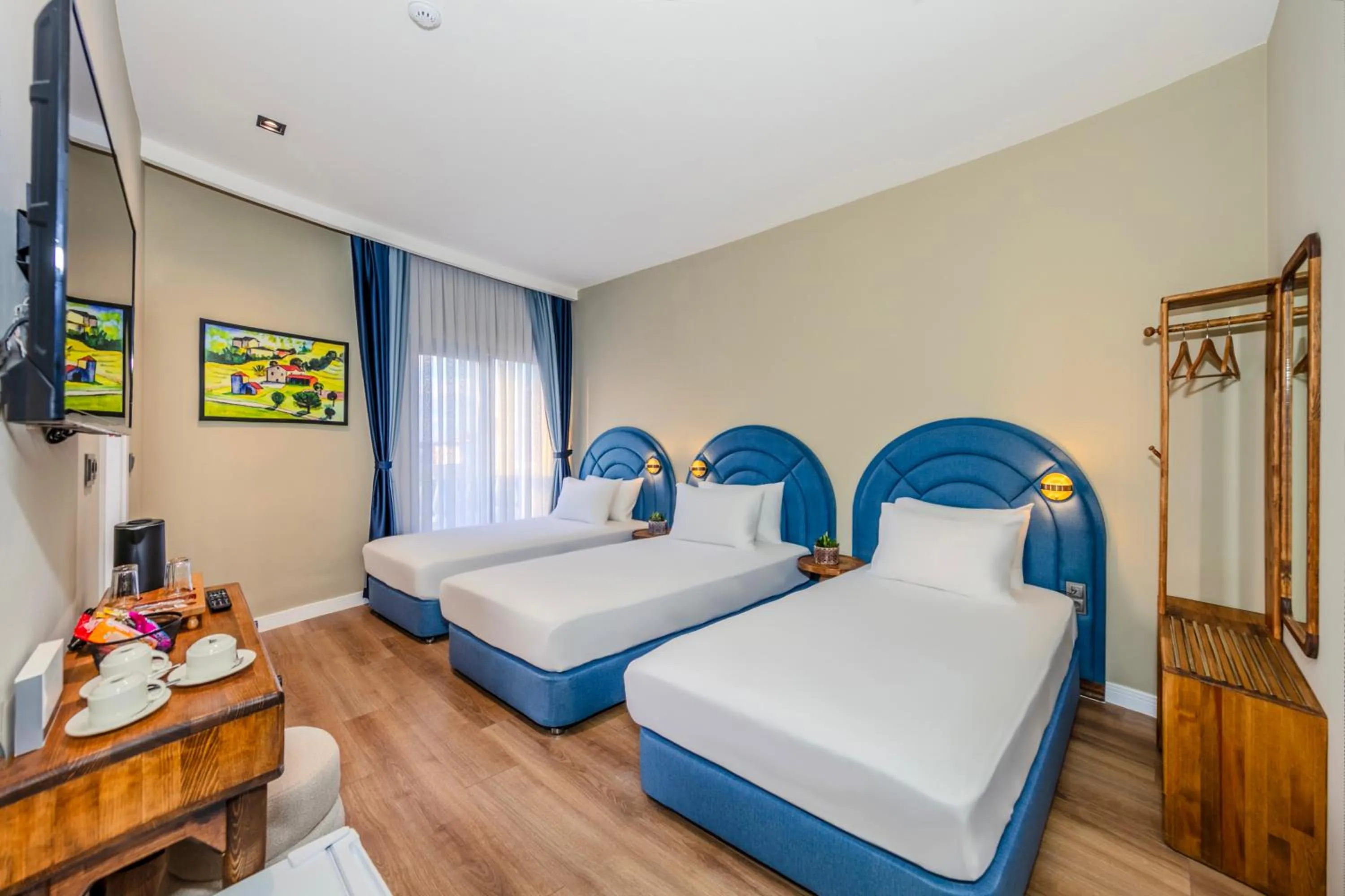 Bed in Nenessa Airport Hotel