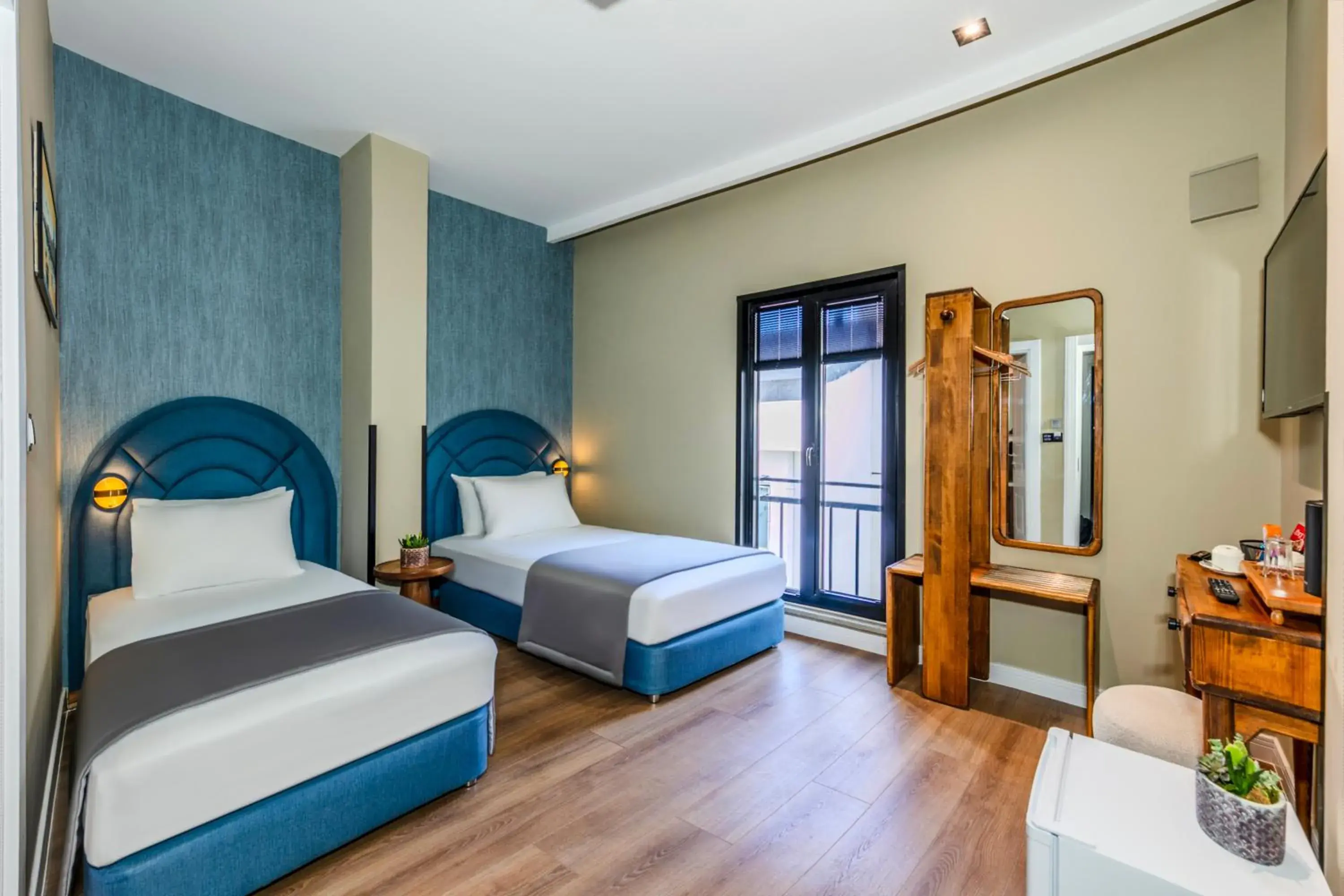 Deluxe Twin Room in Nenessa Airport Hotel Deluxe Twin Room in Nenessa Airport Hotel