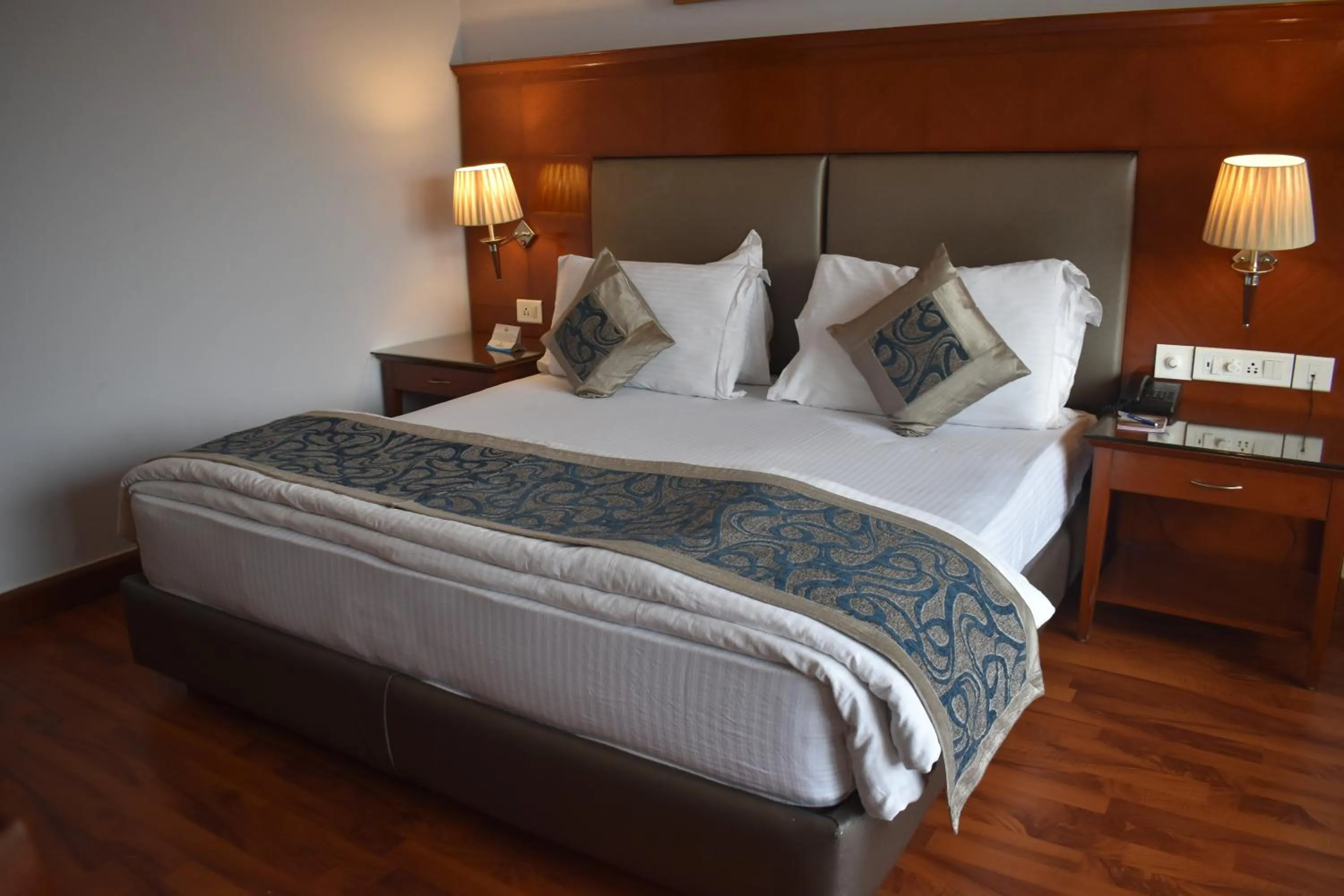 Bed in Chanakya Hotel, Patna