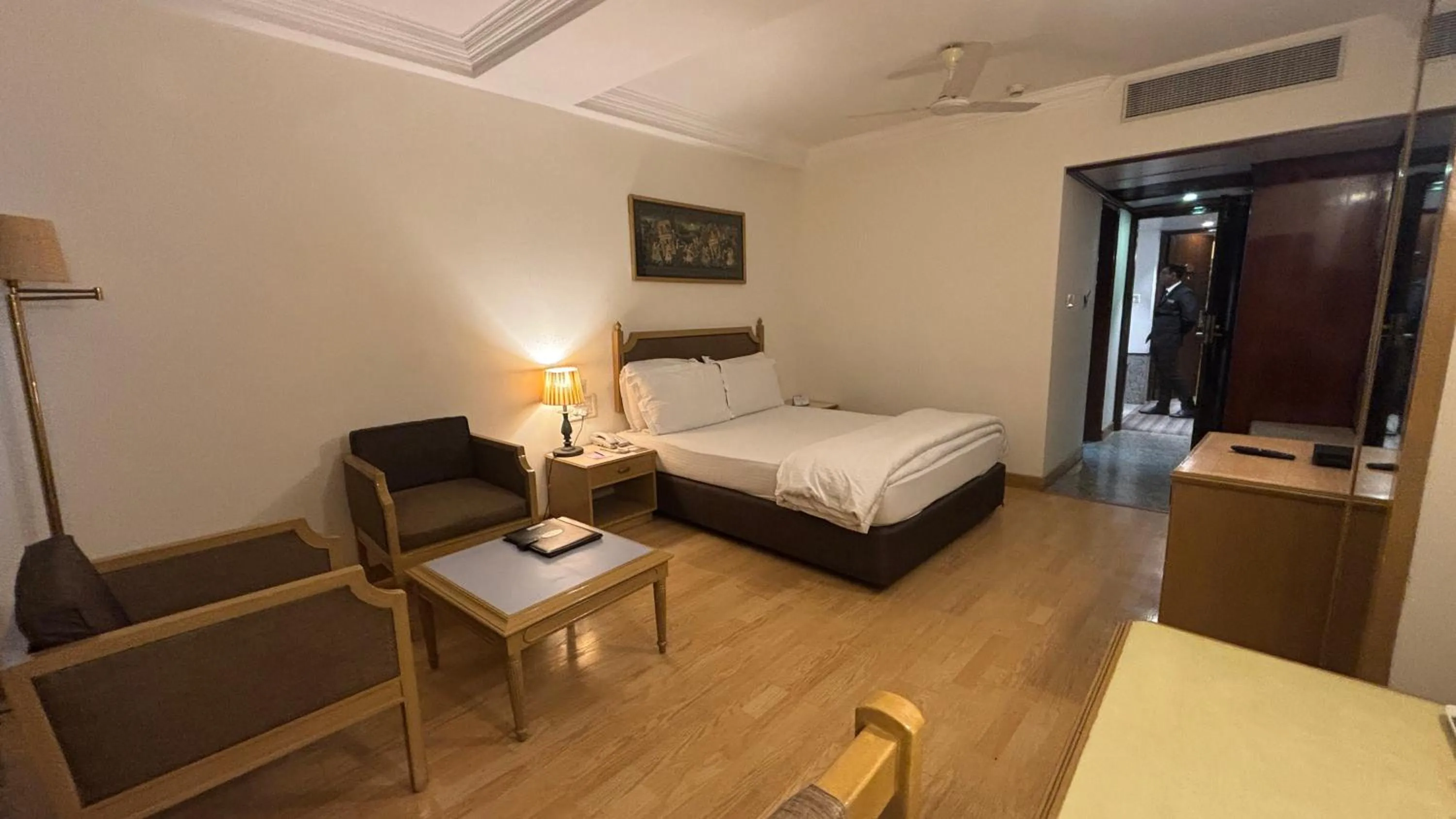 Bed in Chanakya Hotel, Patna