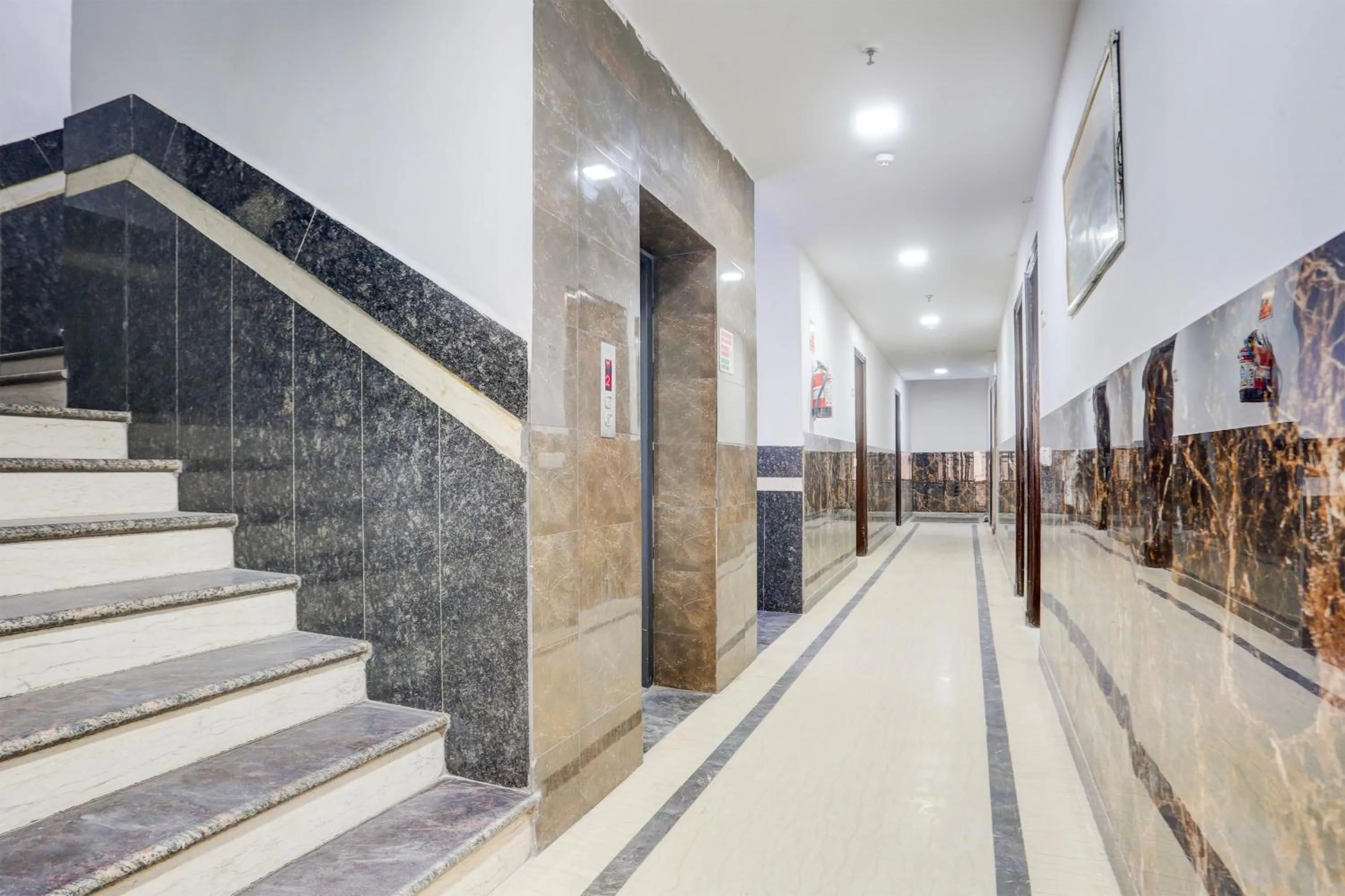 Lobby or reception in Collection O Mahipalpur Near Airport Formerly Jindal Palace