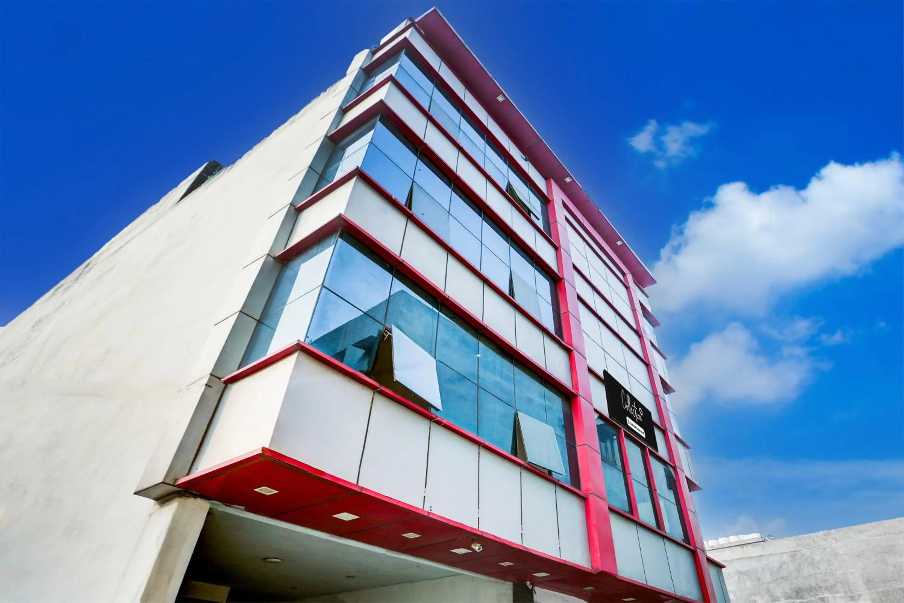 Facade/entrance in Collection O Mahipalpur Near Airport Formerly Jindal Palace