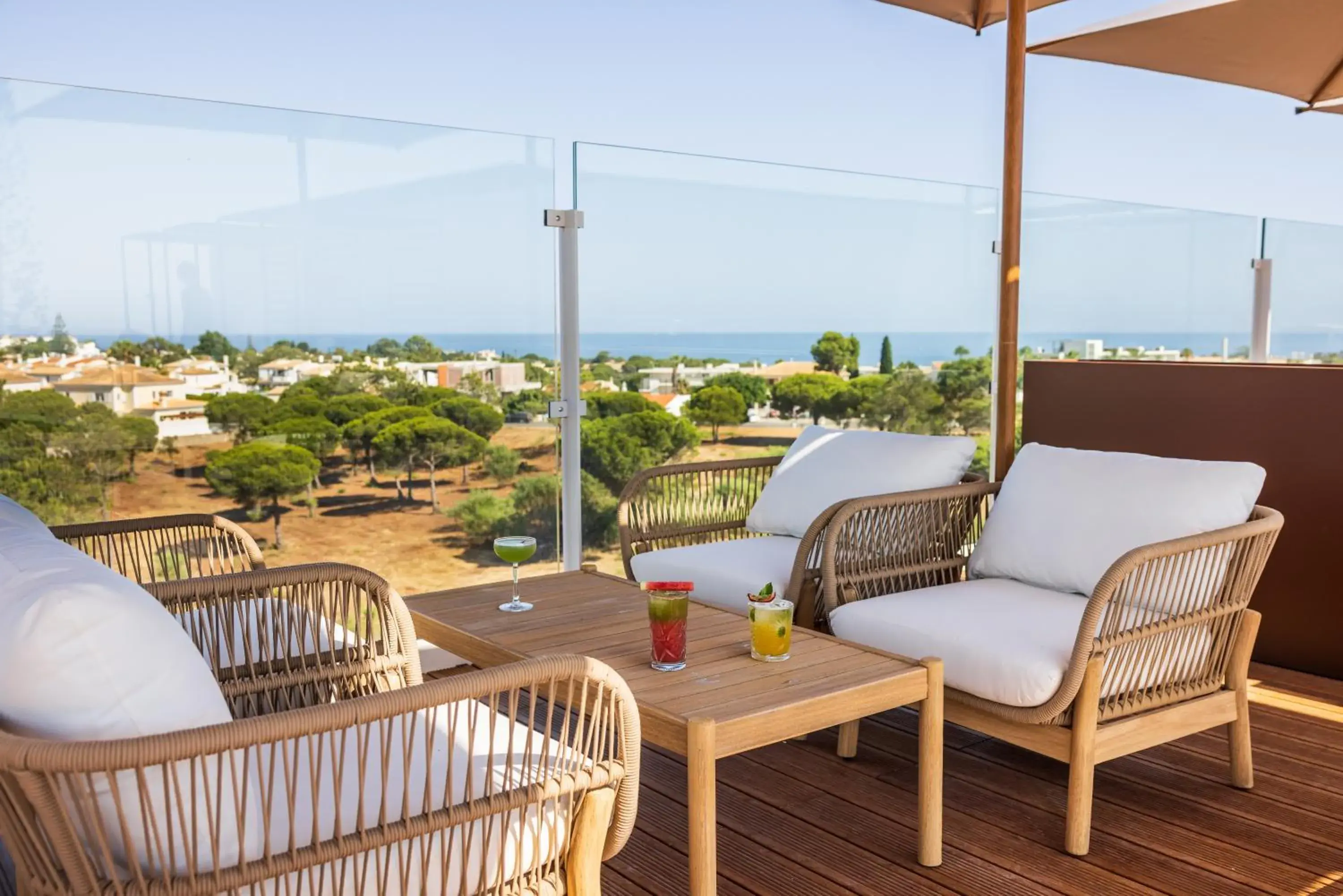 Property building in Castelo Suites Hotel Property building in Castelo Suites Hotel