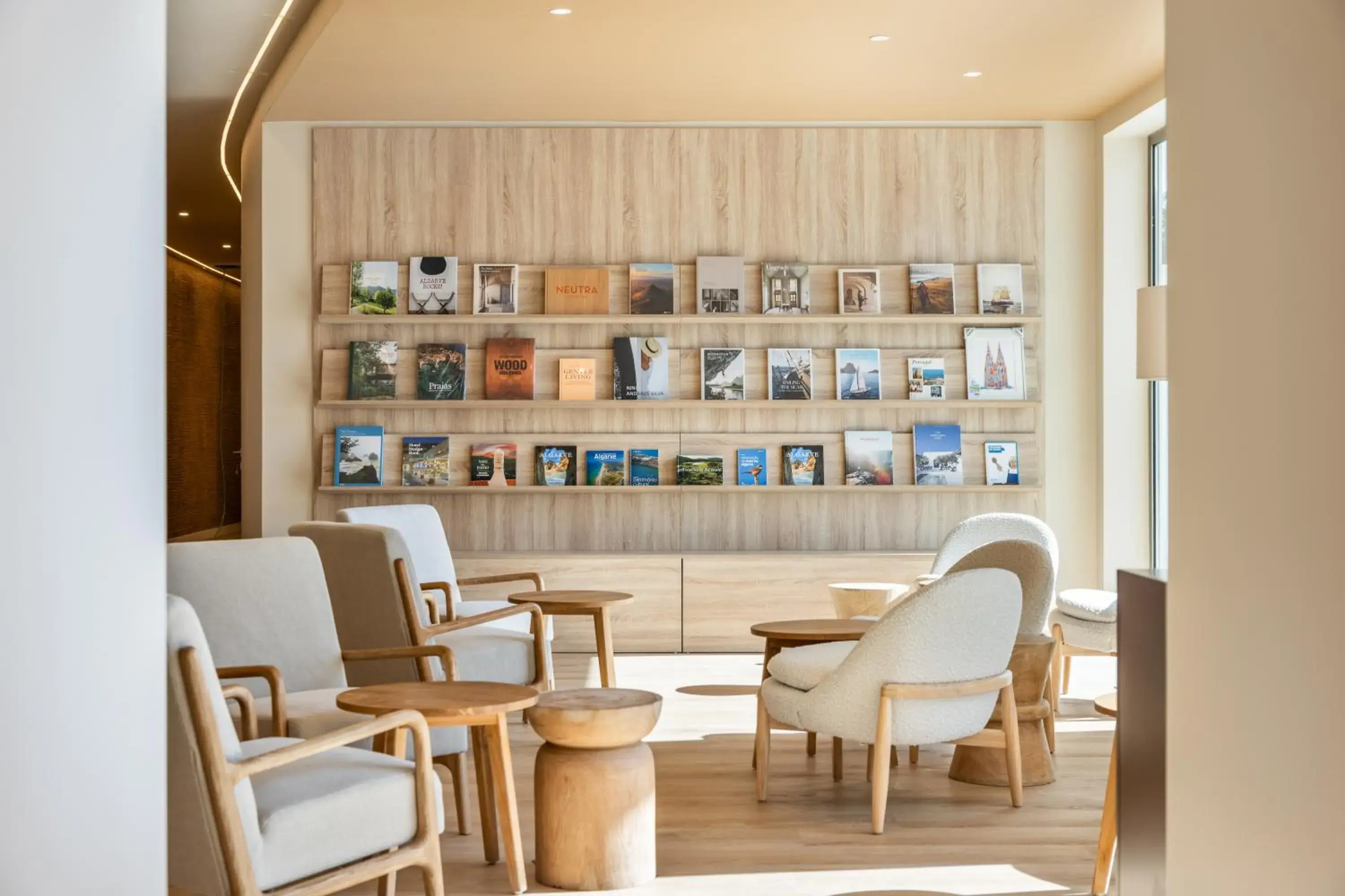 Property building in Castelo Suites Hotel Property building in Castelo Suites Hotel