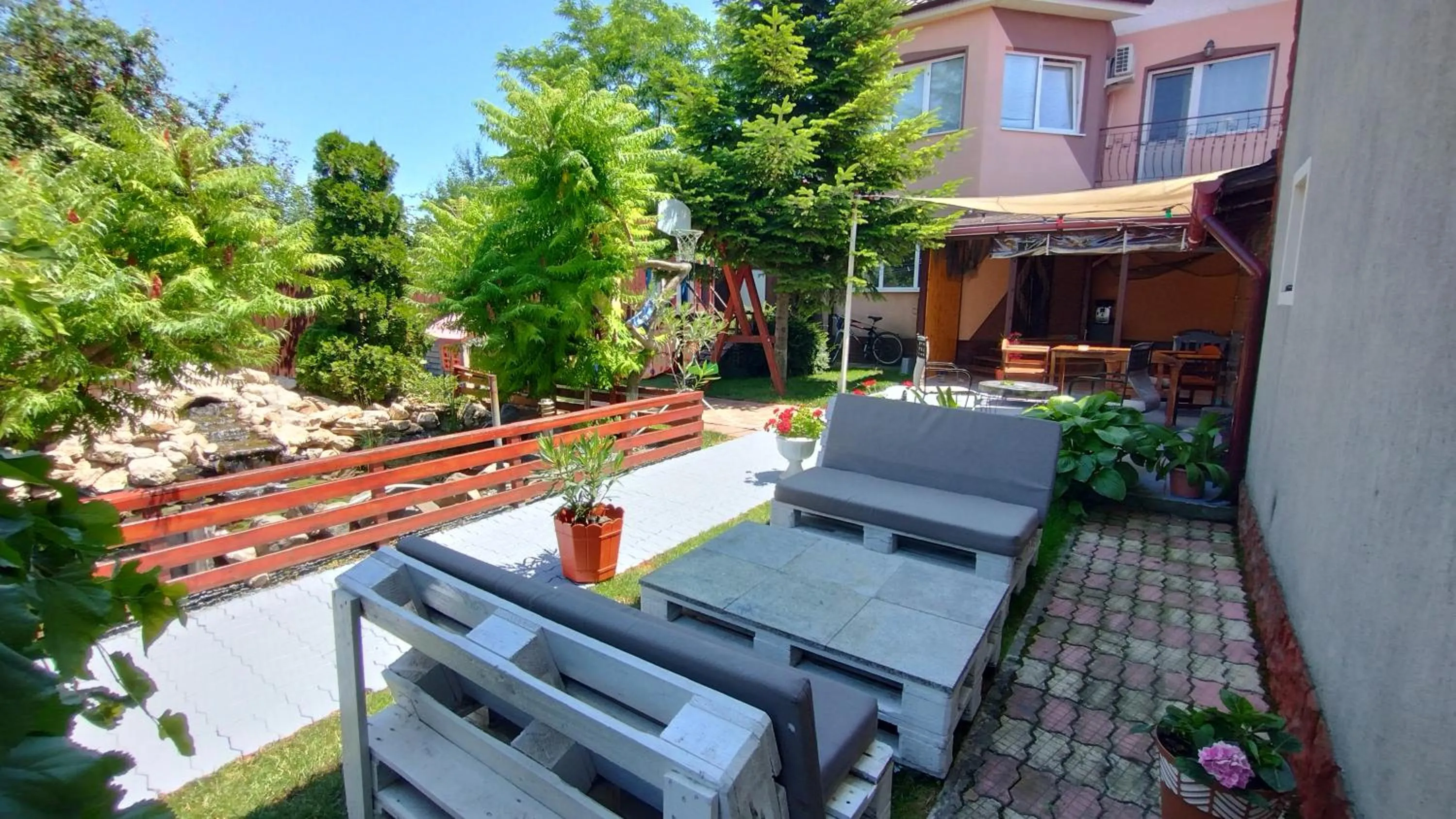 Garden in Casa Aura Costinești