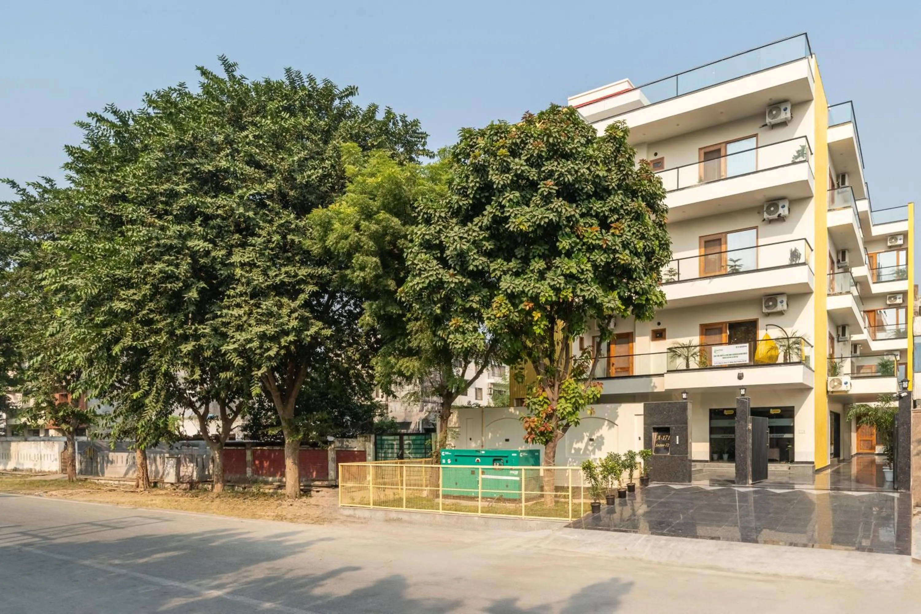 Property building in Lime Tree Hotel & One Bed Room Serviced Apartment - Noida Next to Sector 50 Metro with Party Venue
