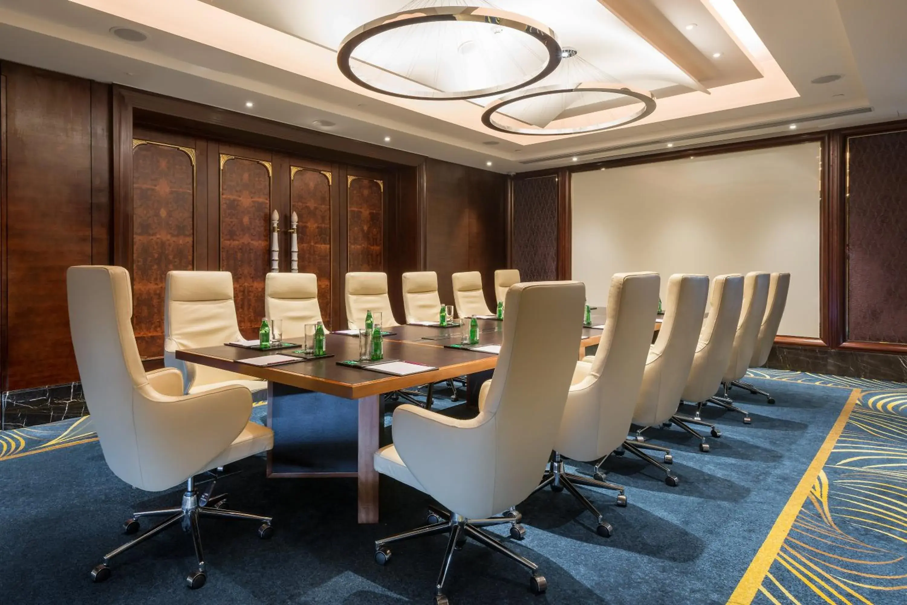 Meeting/conference room in Crowne Plaza Guangzhou Zengcheng, an IHG Hotel