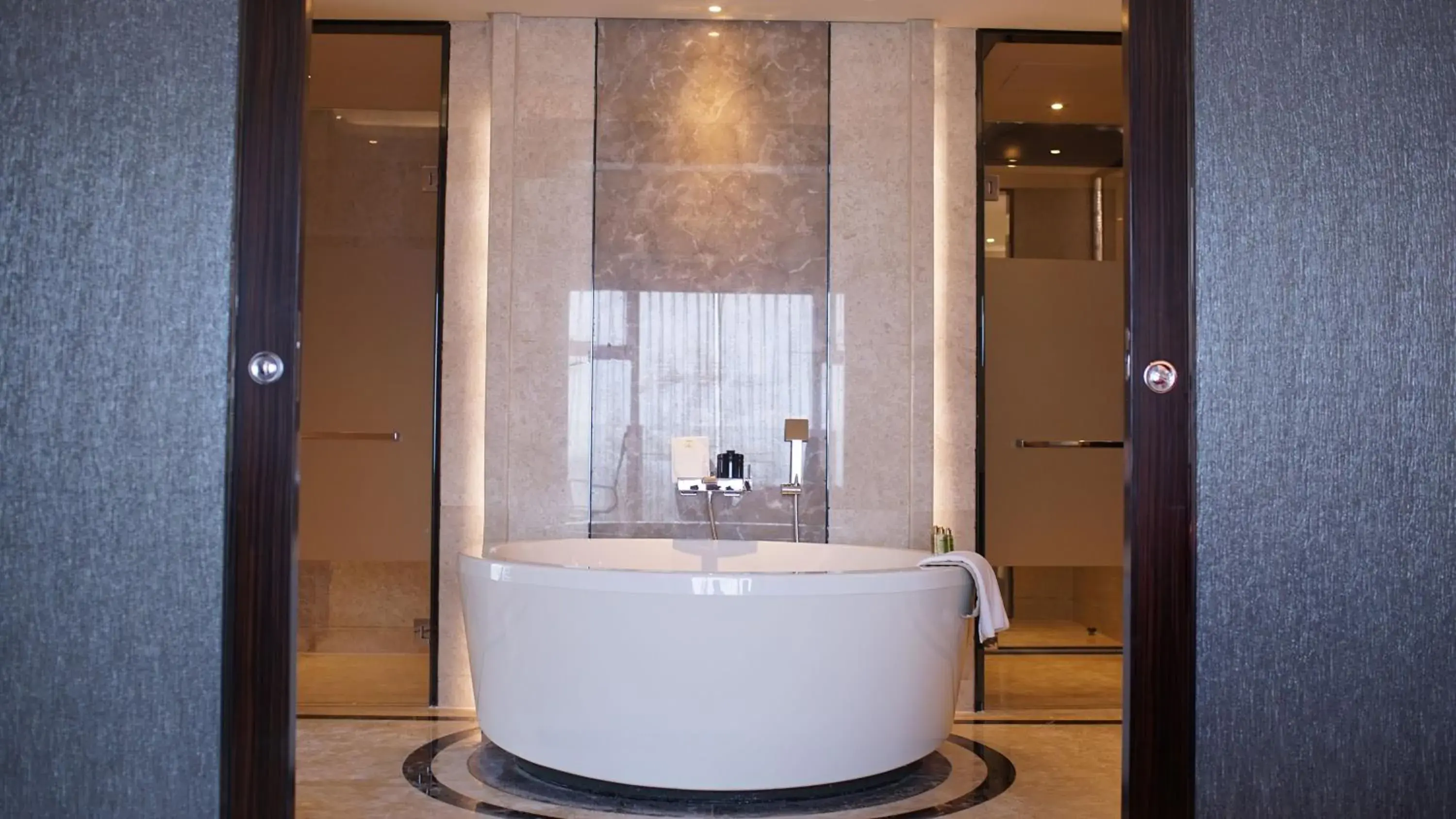 Bathroom in Crowne Plaza Guangzhou Zengcheng, an IHG Hotel