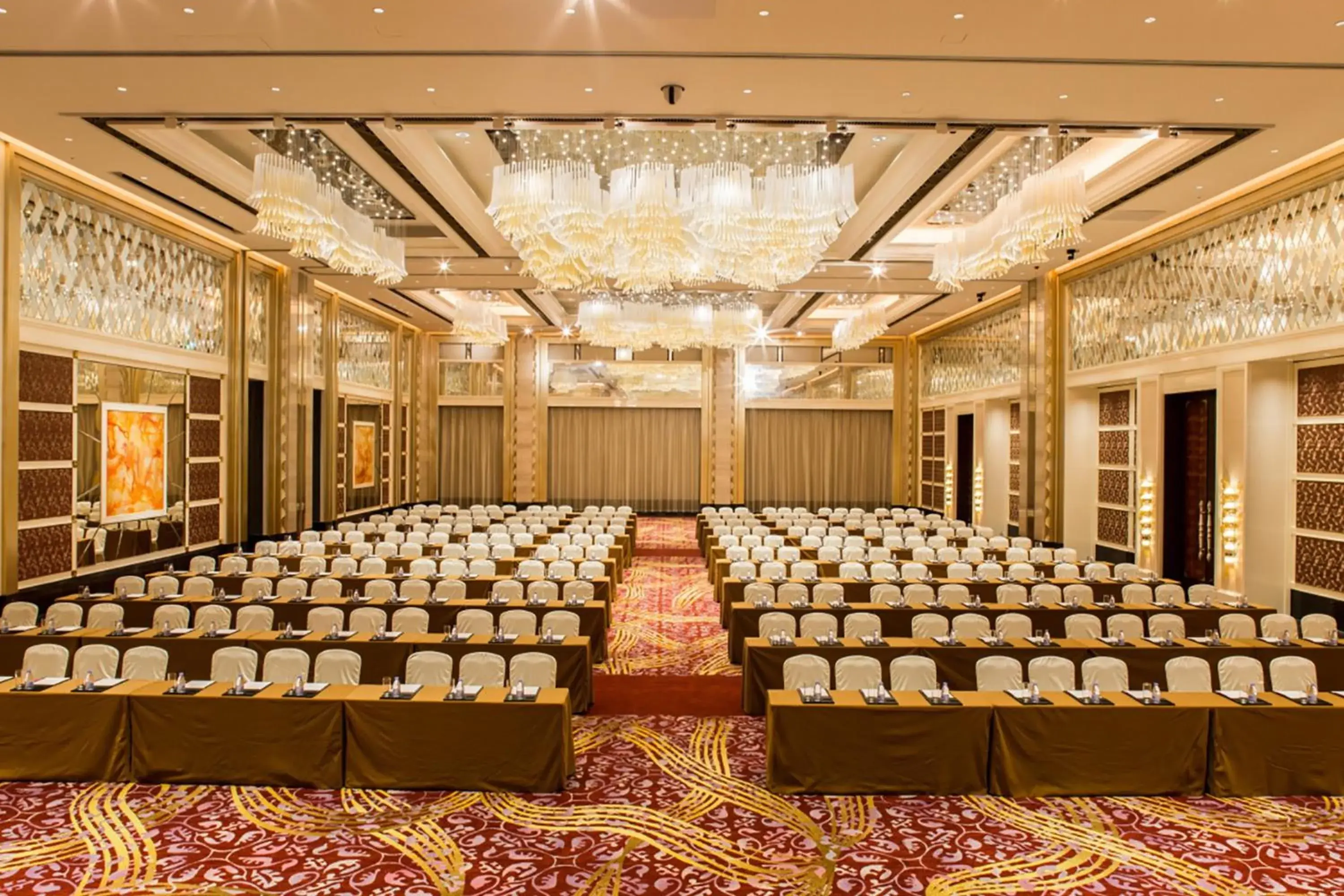 Banquet/Function facilities, Banquet Facilities in Crowne Plaza Guangzhou Zengcheng, an IHG Hotel