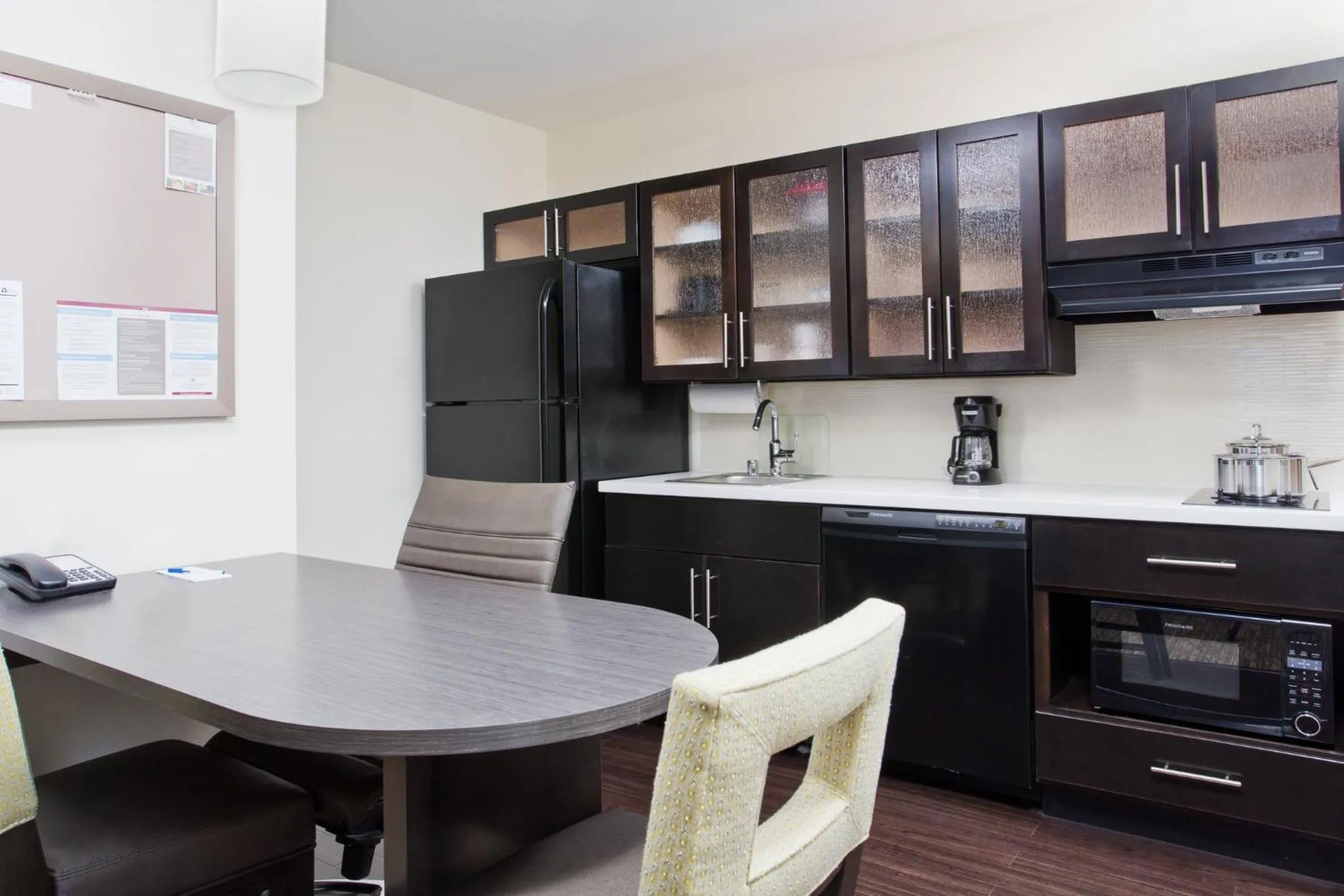 Photo of the whole room in Candlewood Suites Fort Campbell - Oak Grove by IHG