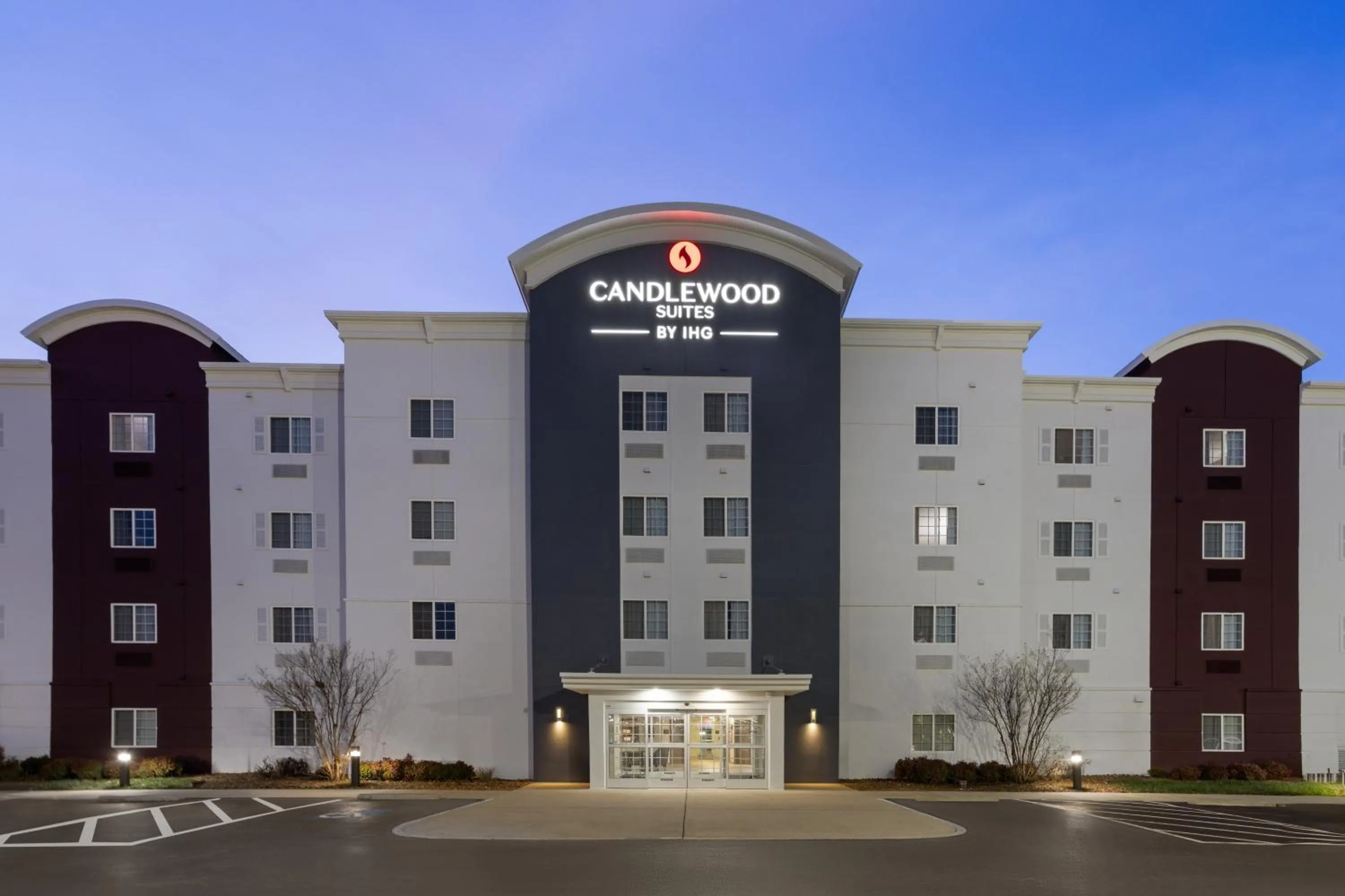 Property building in Candlewood Suites Fort Campbell - Oak Grove by IHG